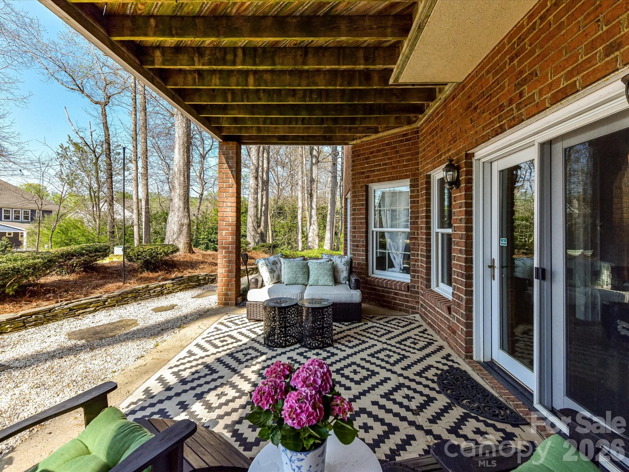 1320 Hudson Place — Davidson