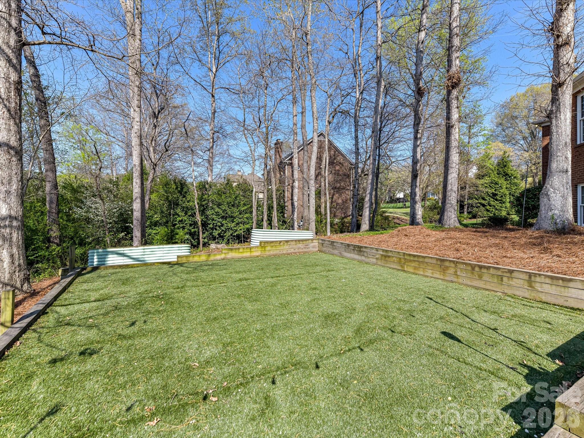 1320 Hudson Place — Davidson