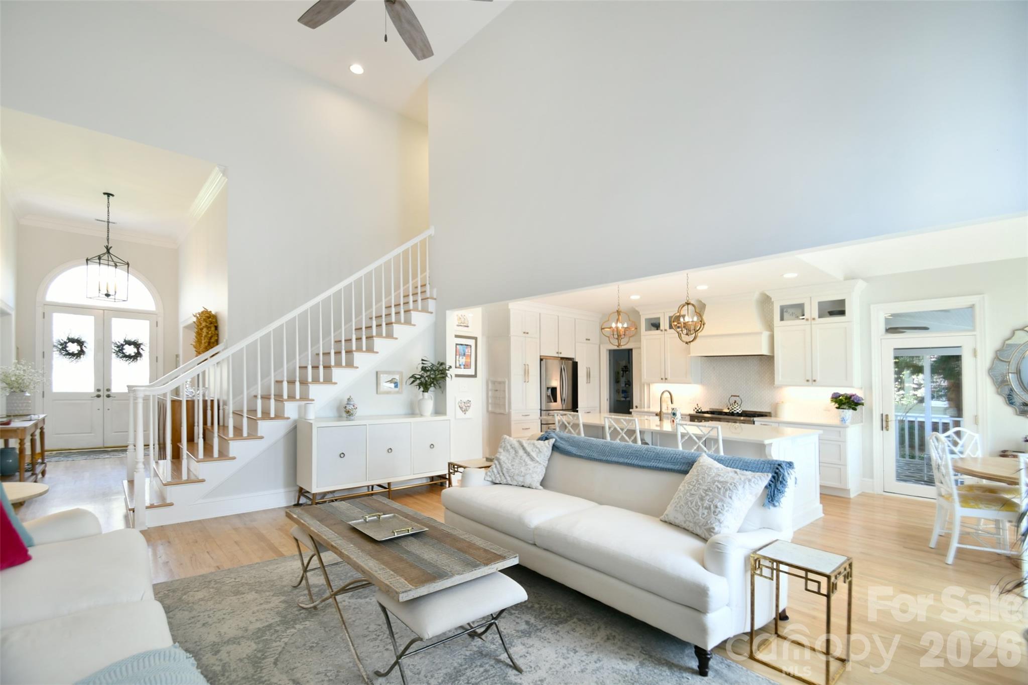 1320 Hudson Place — Davidson
