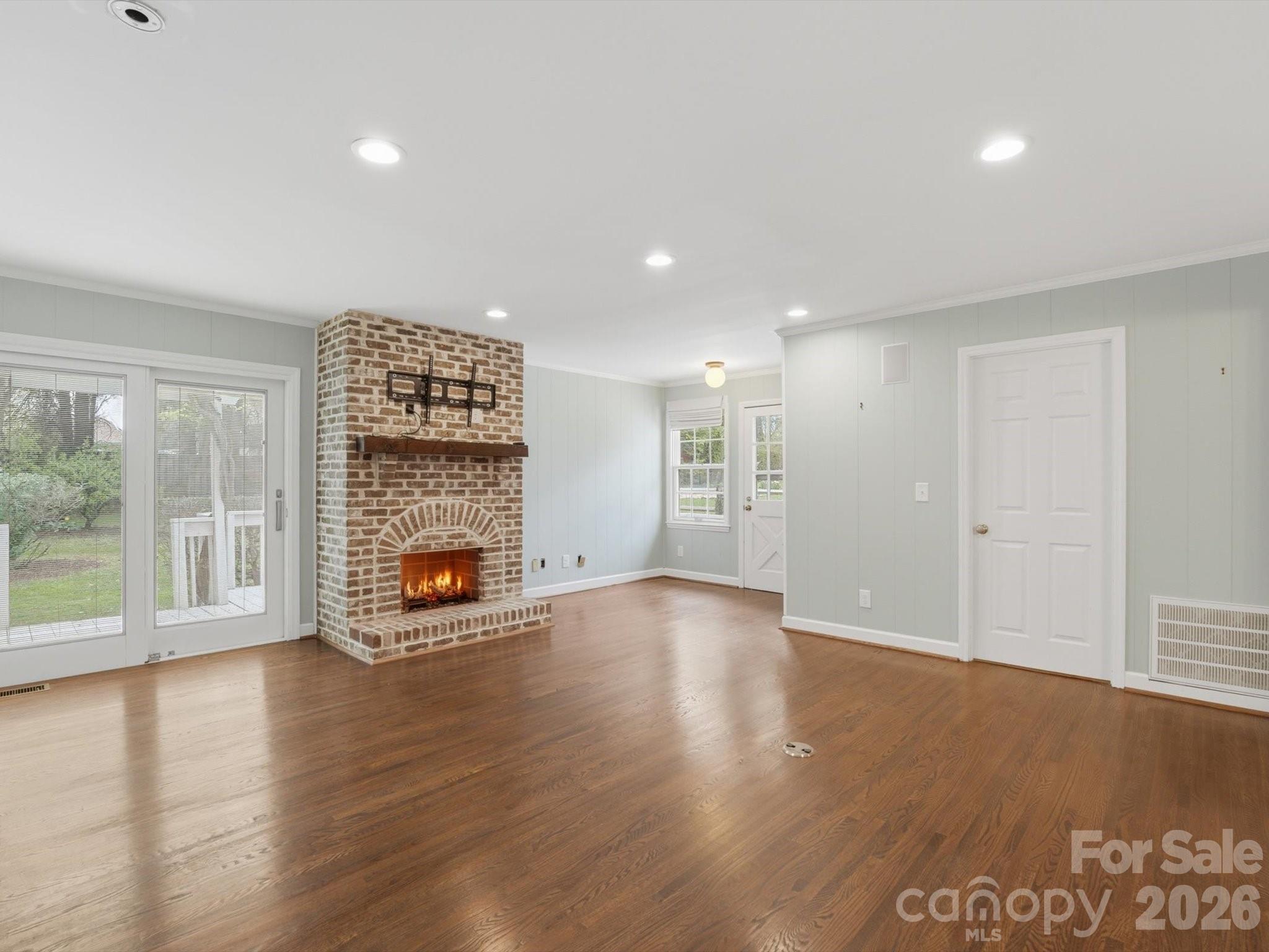814 Twin Oaks Road — Davidson