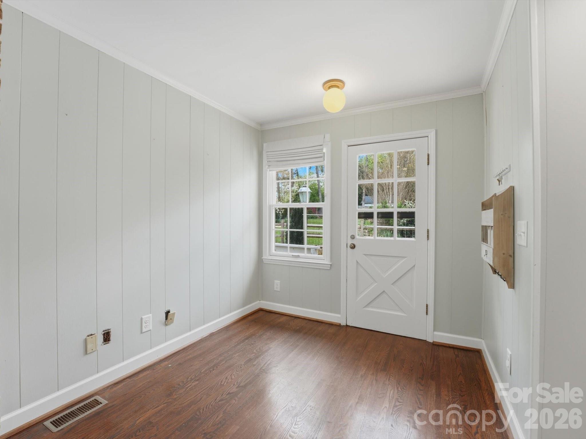 814 Twin Oaks Road — Davidson