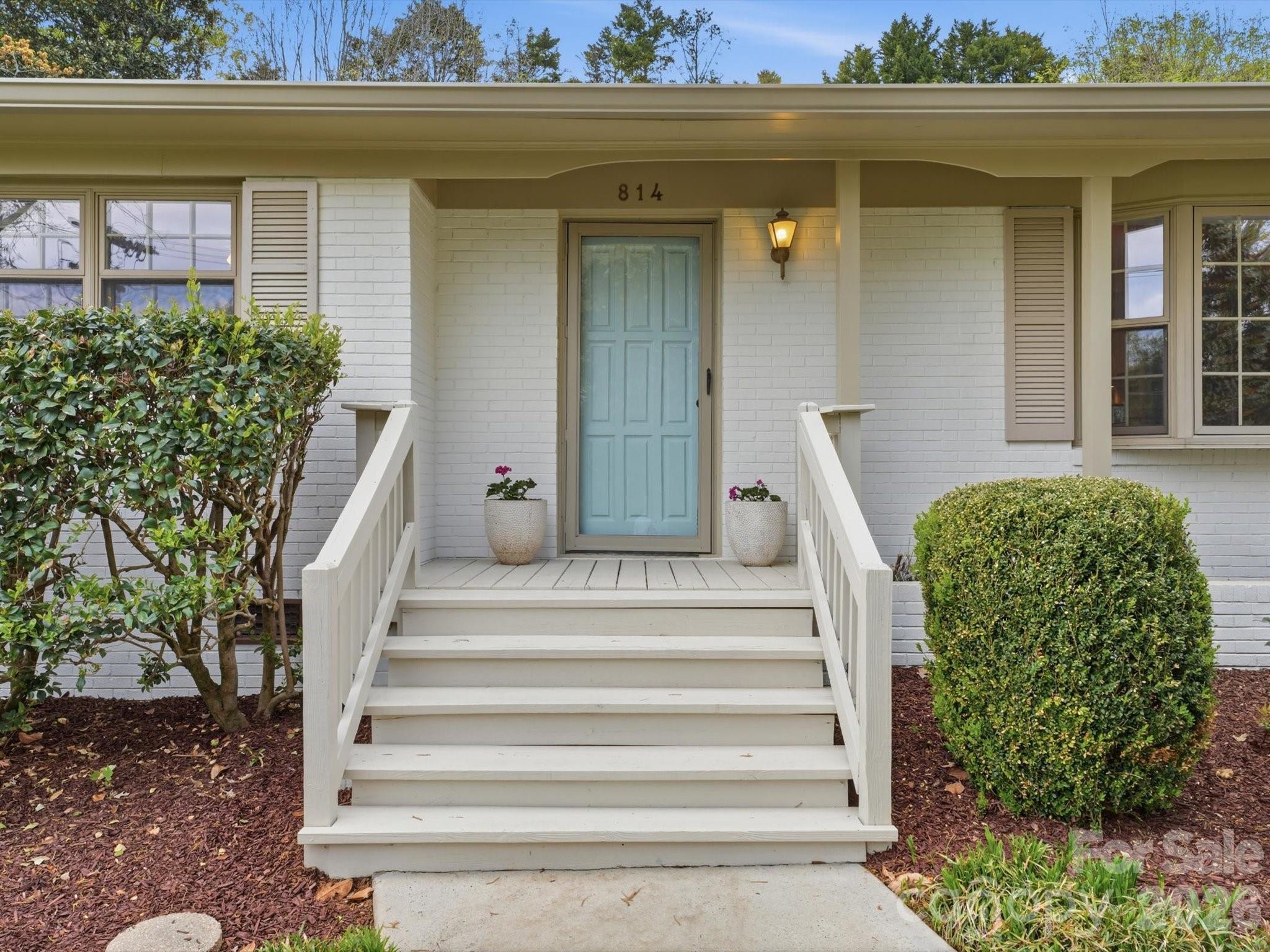 814 Twin Oaks Road — Davidson