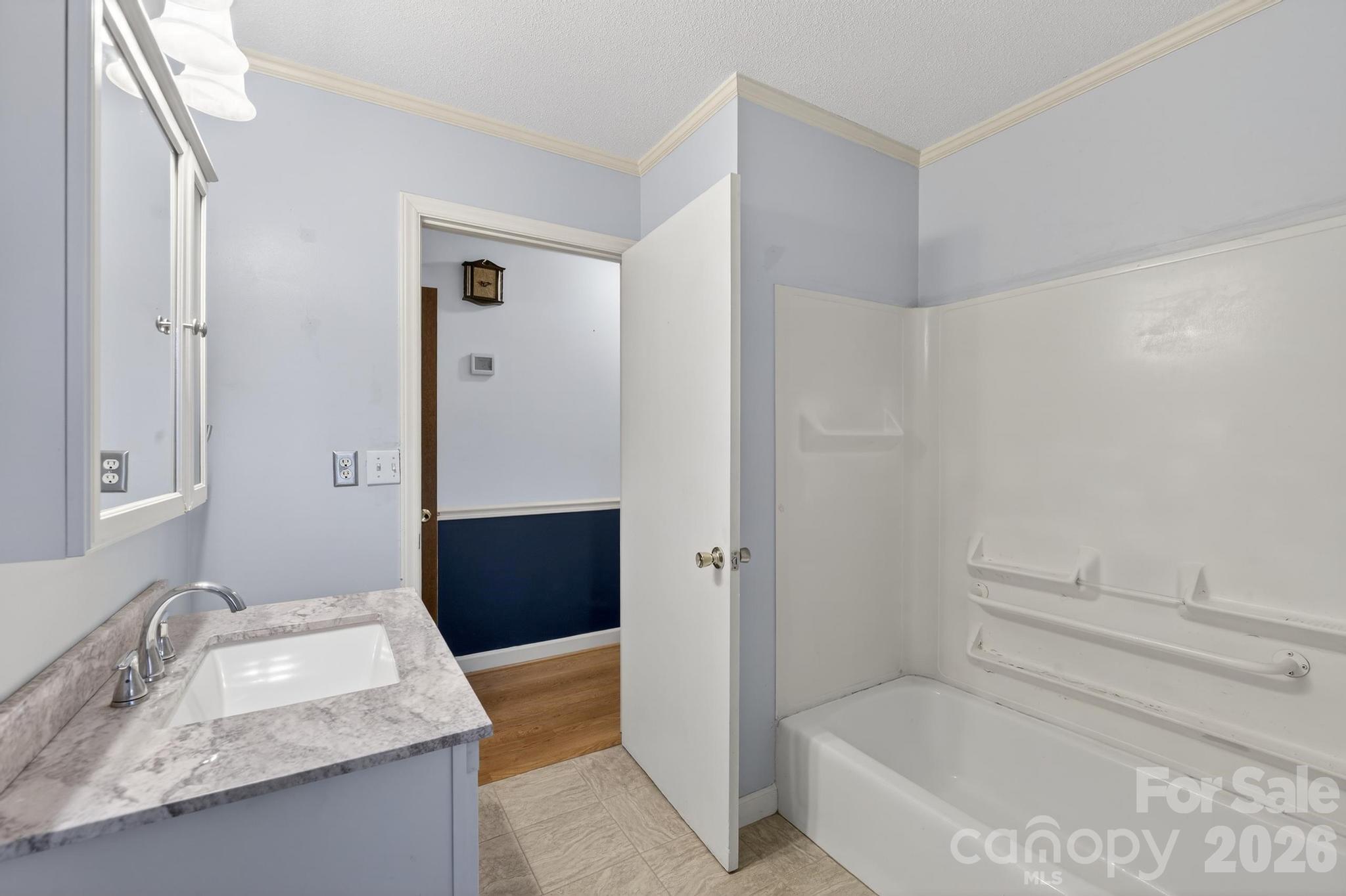708 Wilmore Street NE — Lenoir