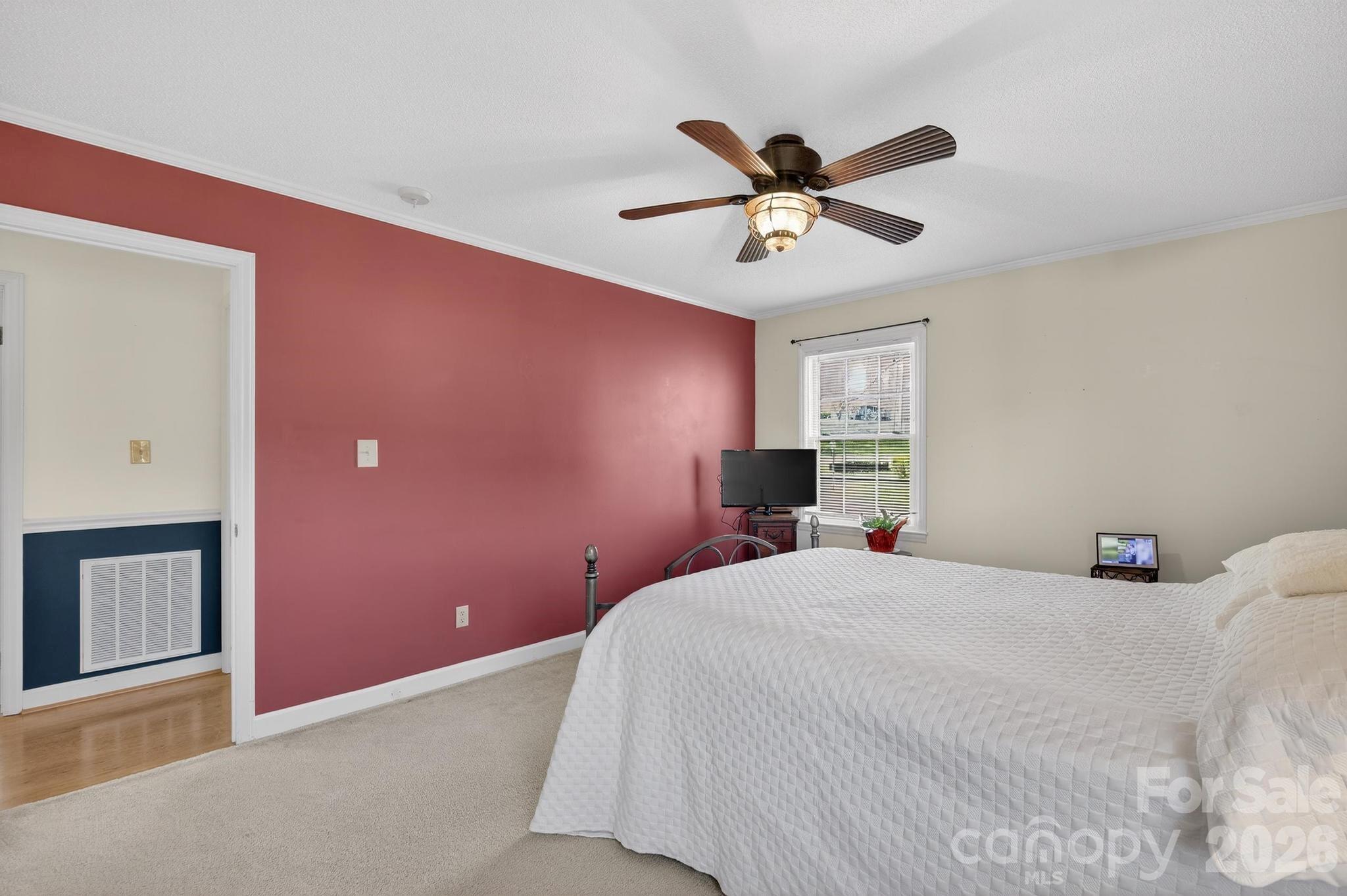 708 Wilmore Street NE — Lenoir