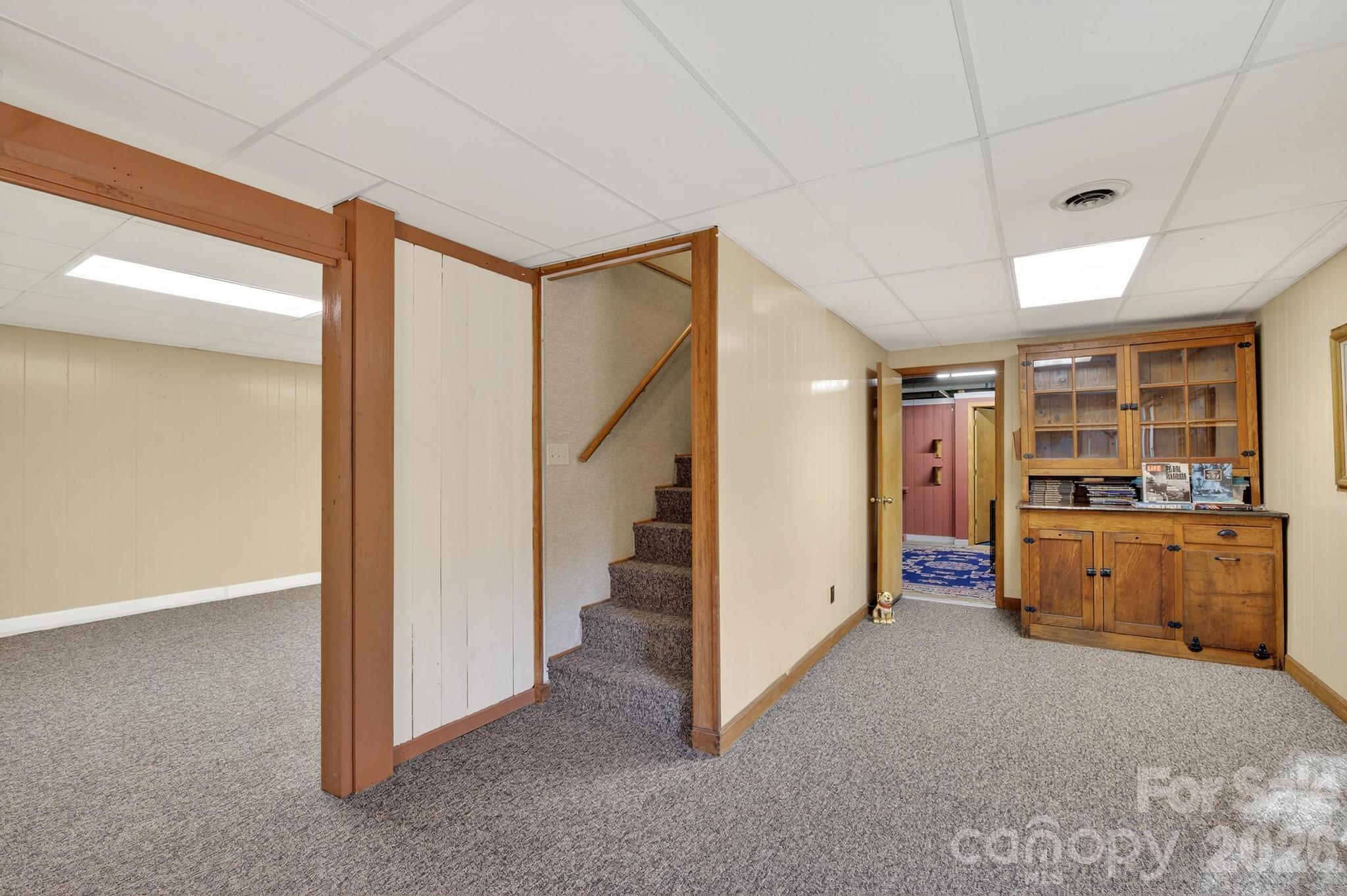 708 Wilmore Street NE — Lenoir
