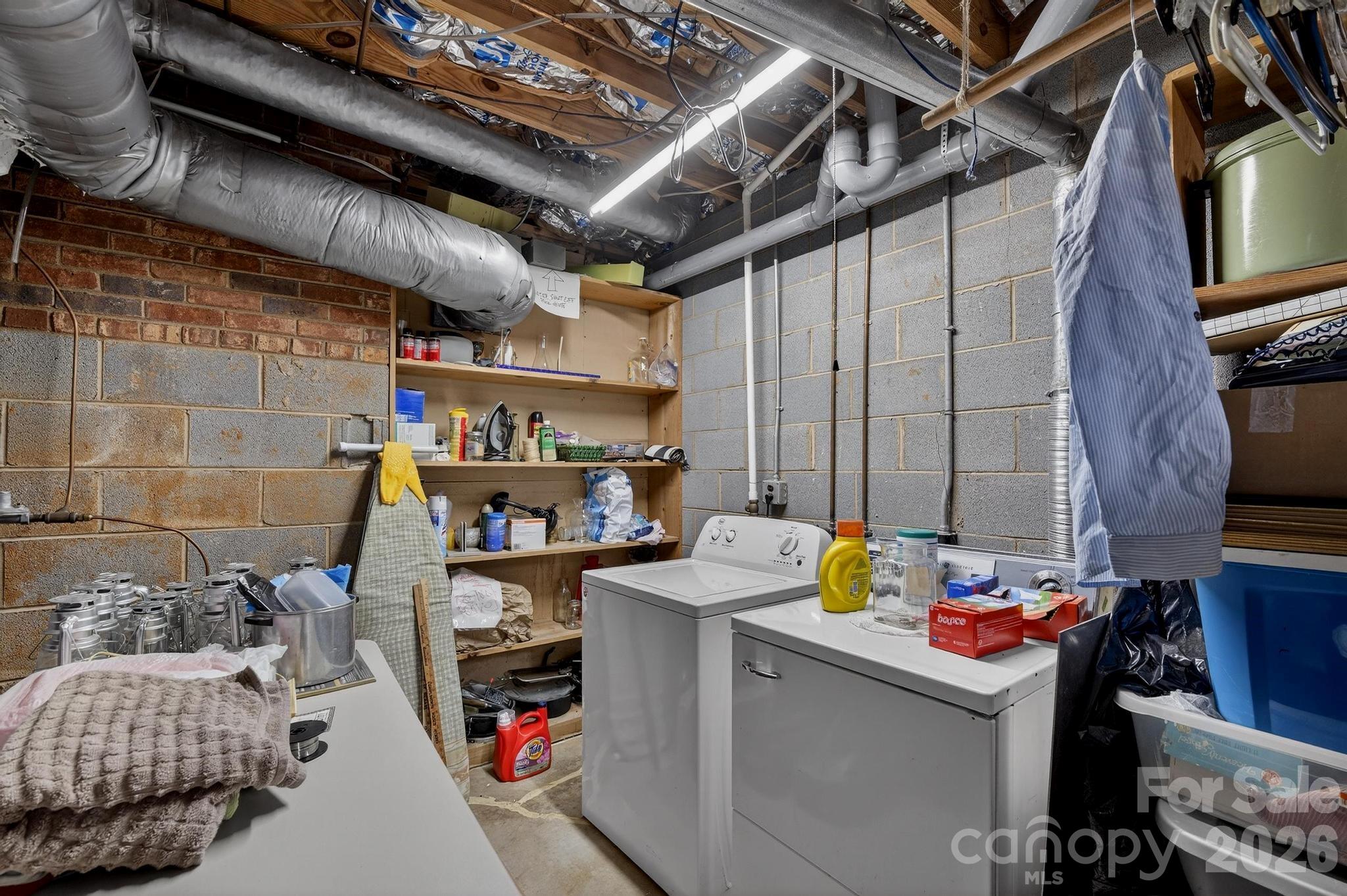 708 Wilmore Street NE — Lenoir