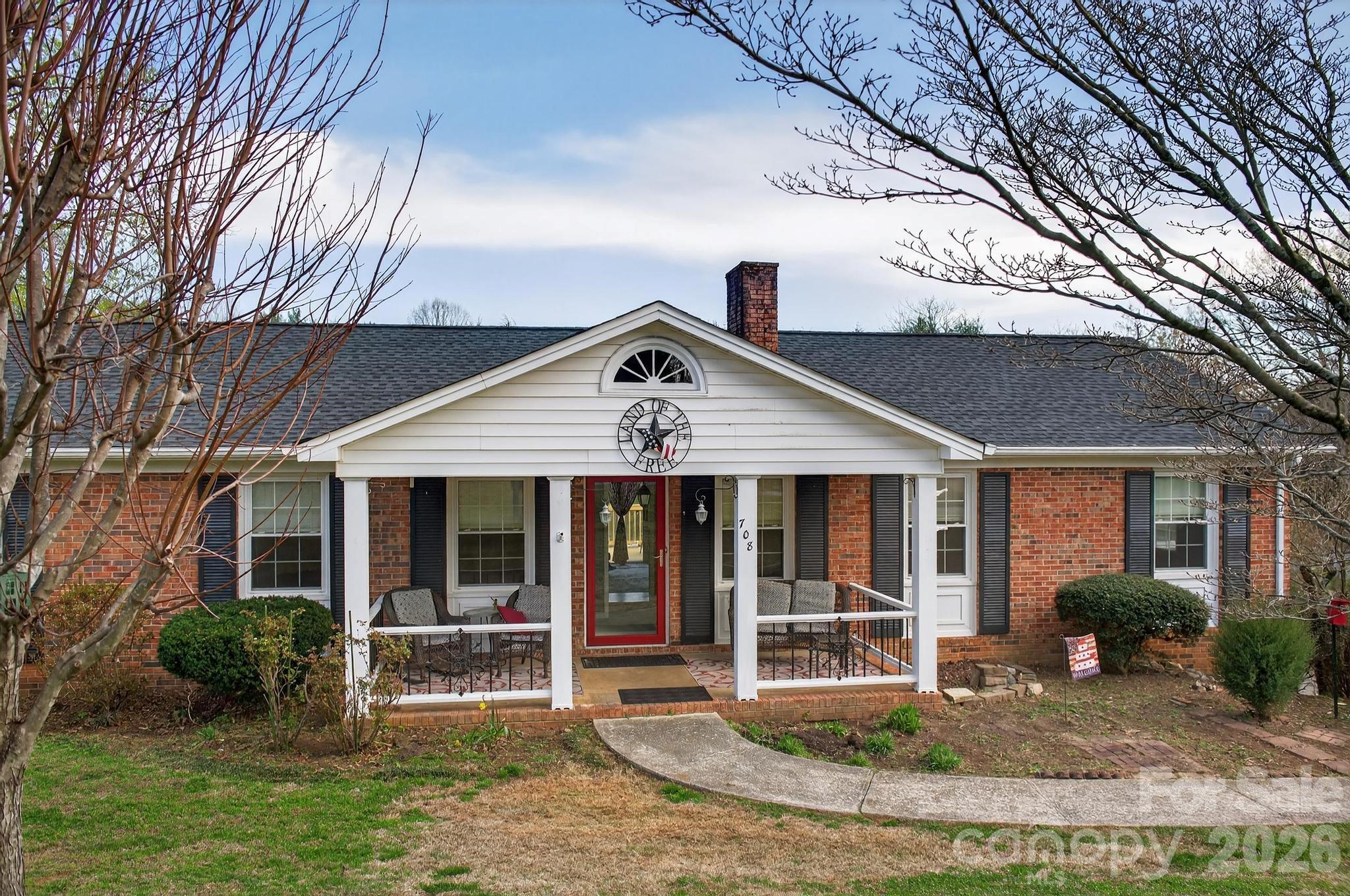 708 Wilmore Street NE — Lenoir