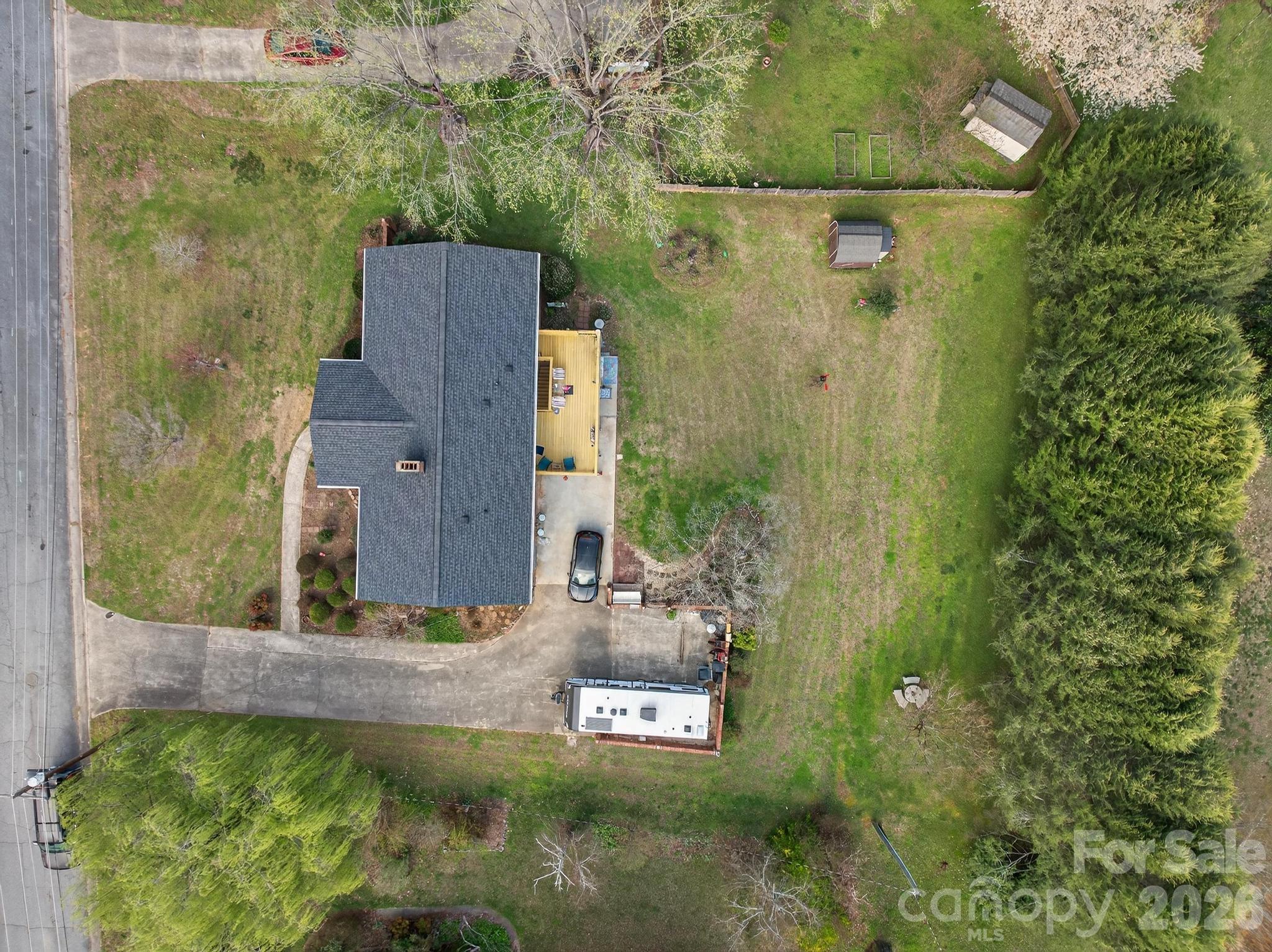 708 Wilmore Street NE — Lenoir