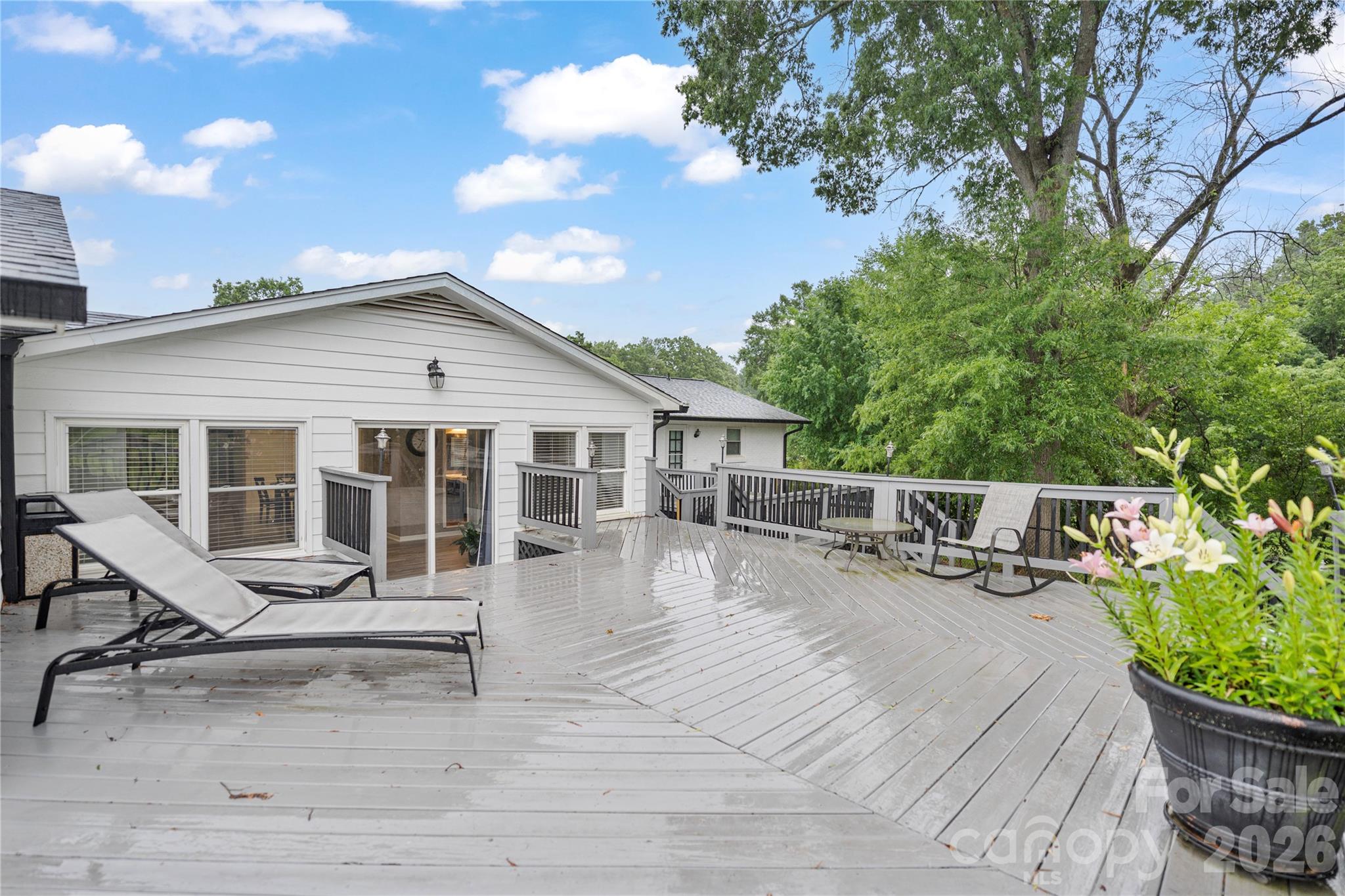 2524 Griffith Road — Monroe