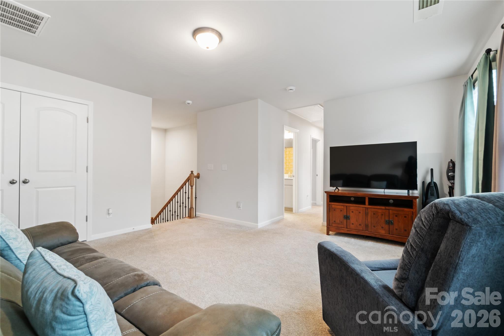 8032 Overmeadow Lane — Charlotte