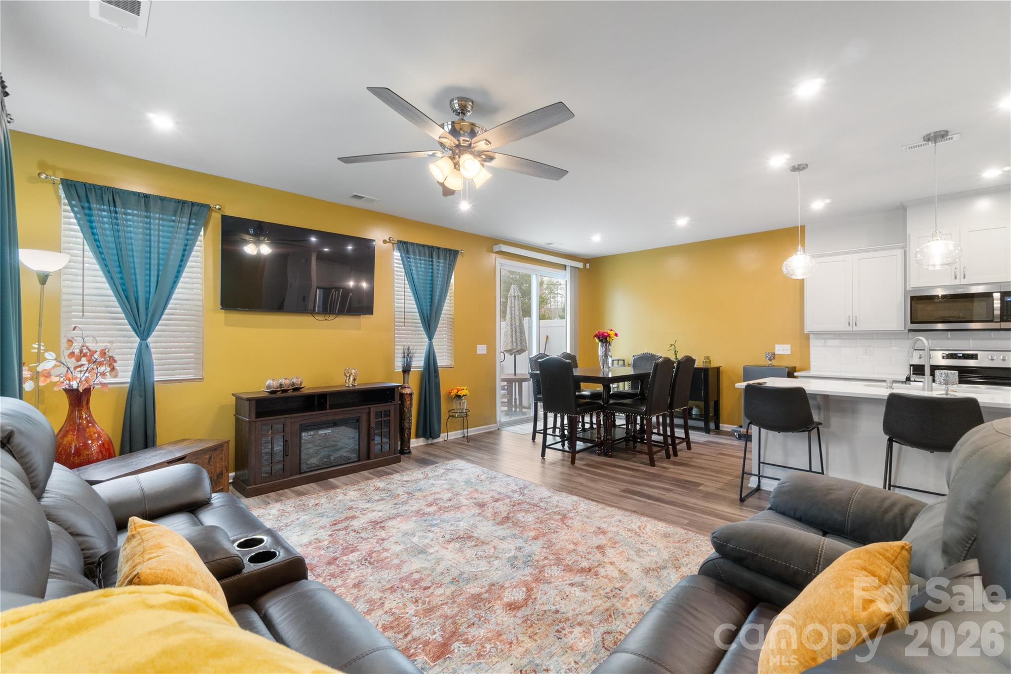 8032 Overmeadow Lane — Charlotte