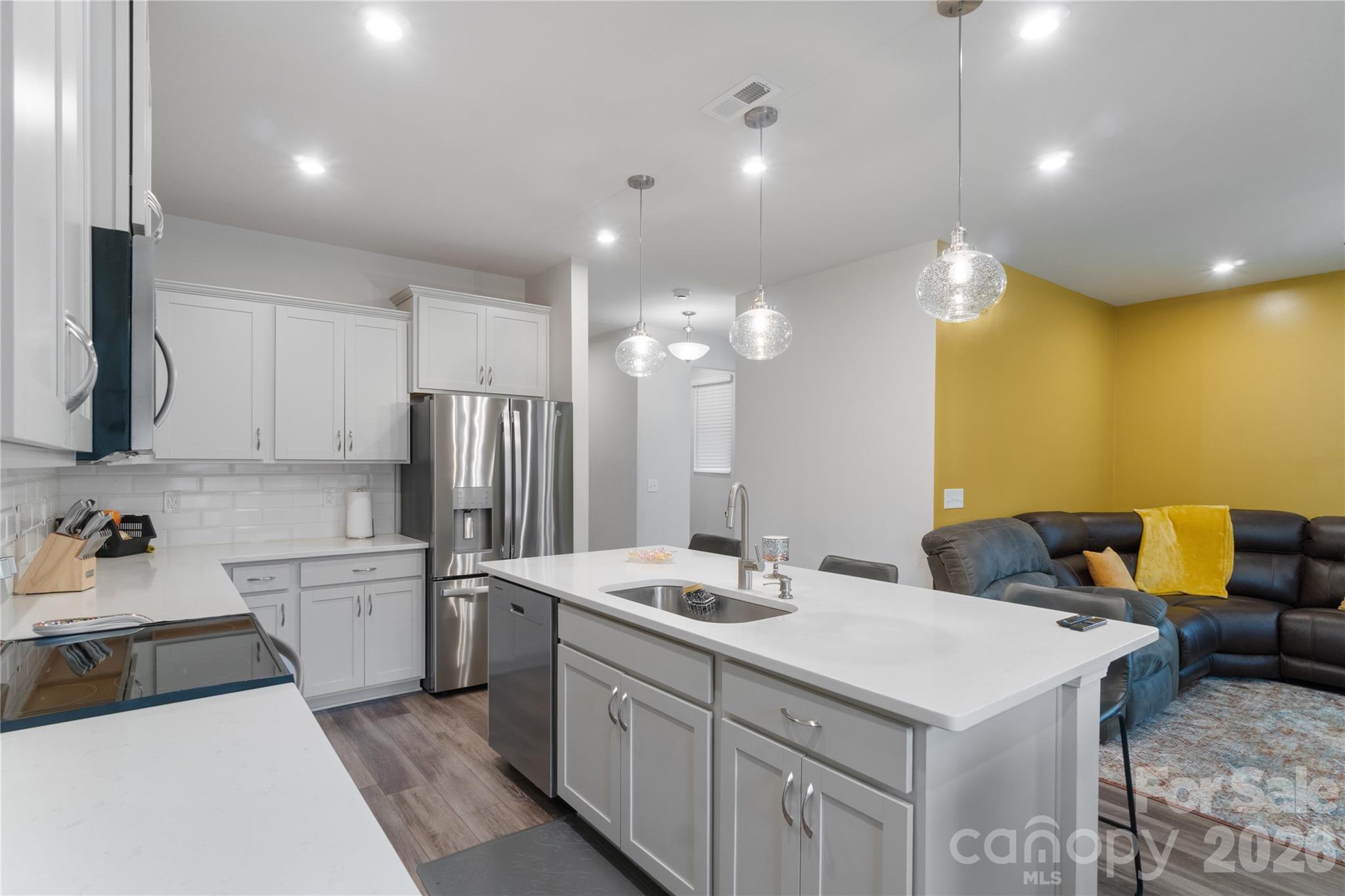 8032 Overmeadow Lane — Charlotte