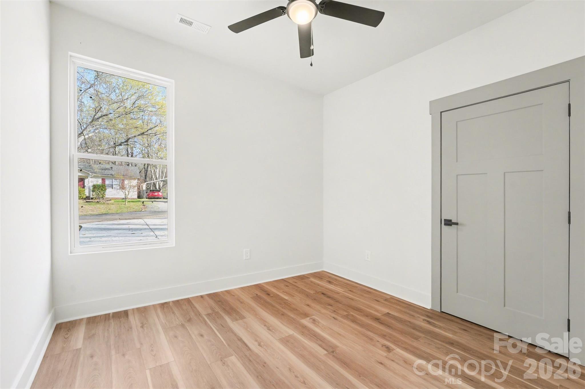427 W Ballard Street — Cherryville