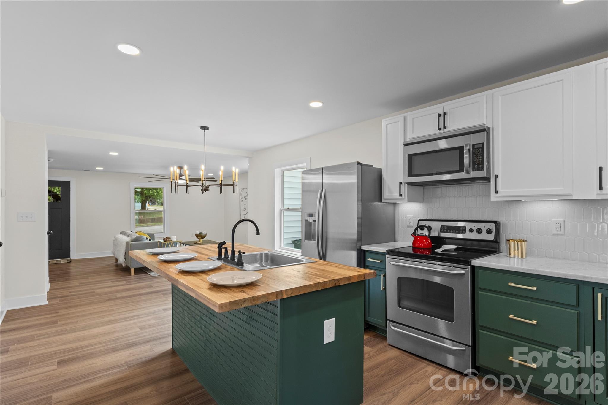 509 S Marietta Street — Gastonia