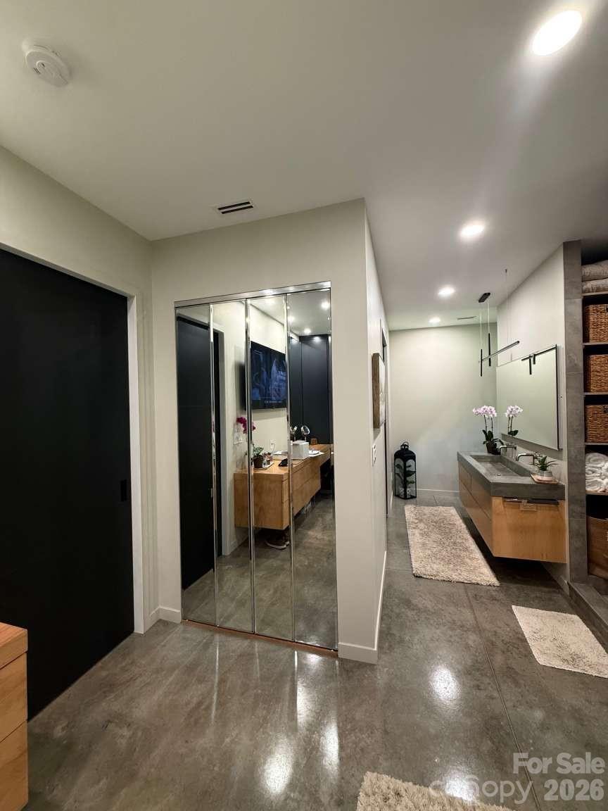 444 Starnes Circle Drive — Taylorsville