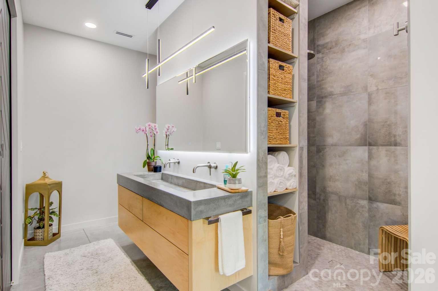 444 Starnes Circle Drive — Taylorsville