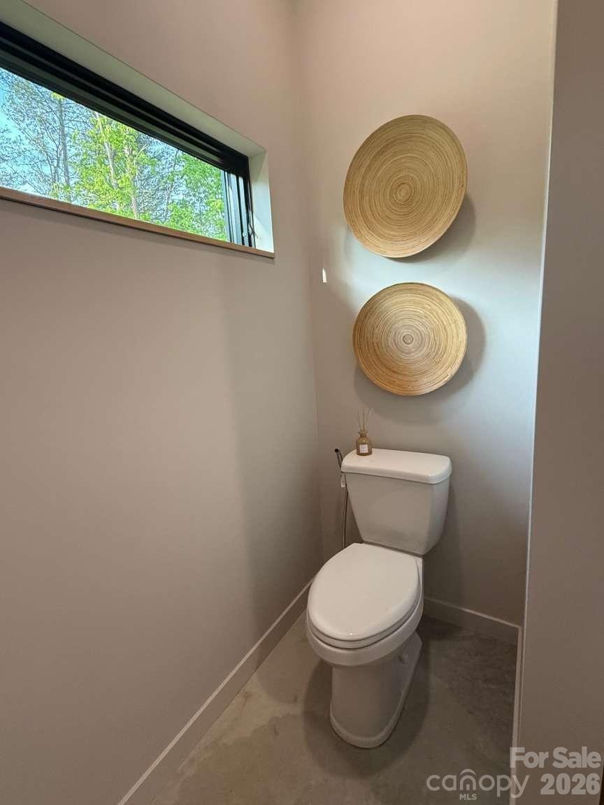 444 Starnes Circle Drive — Taylorsville