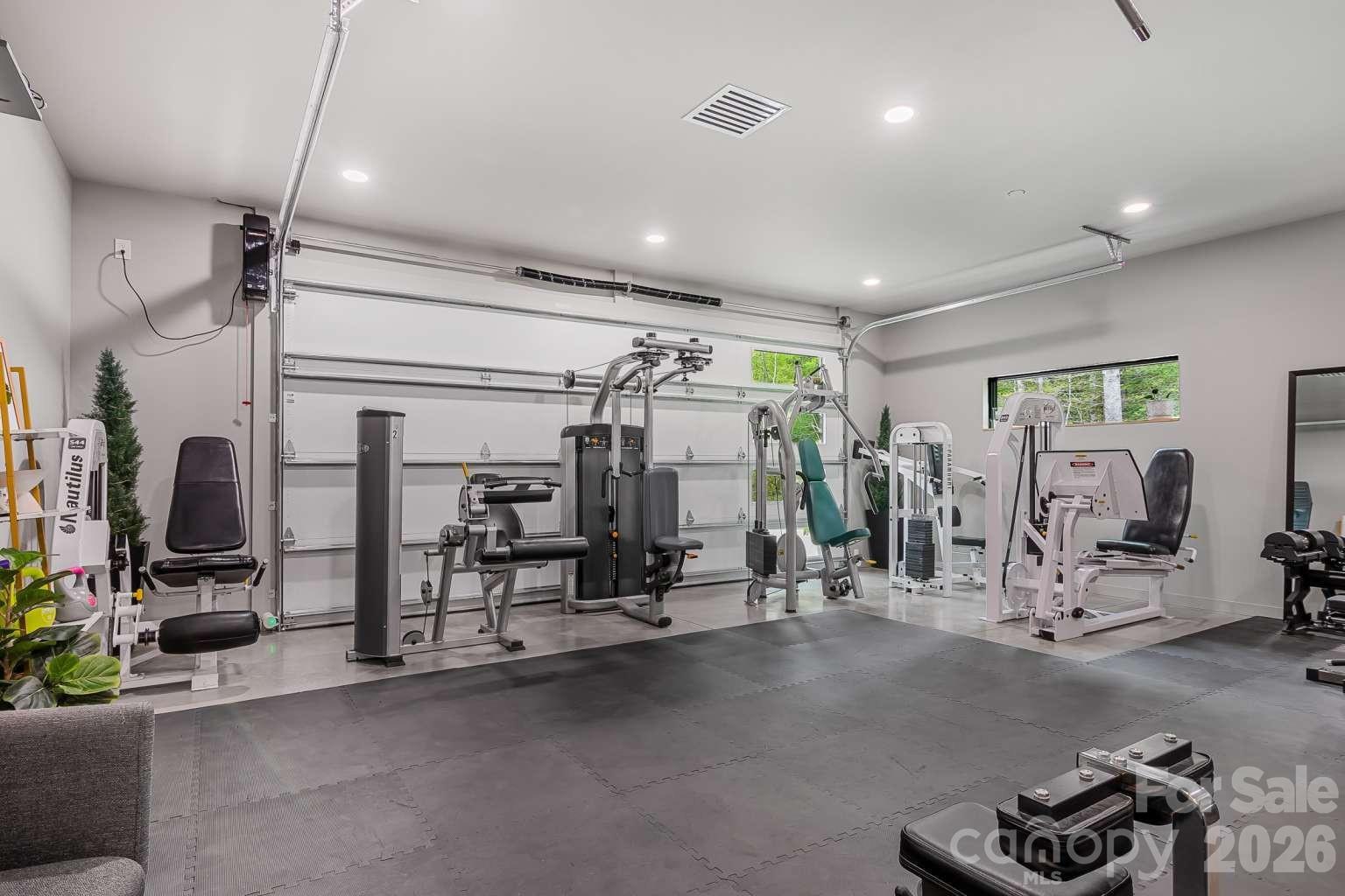 444 Starnes Circle Drive — Taylorsville