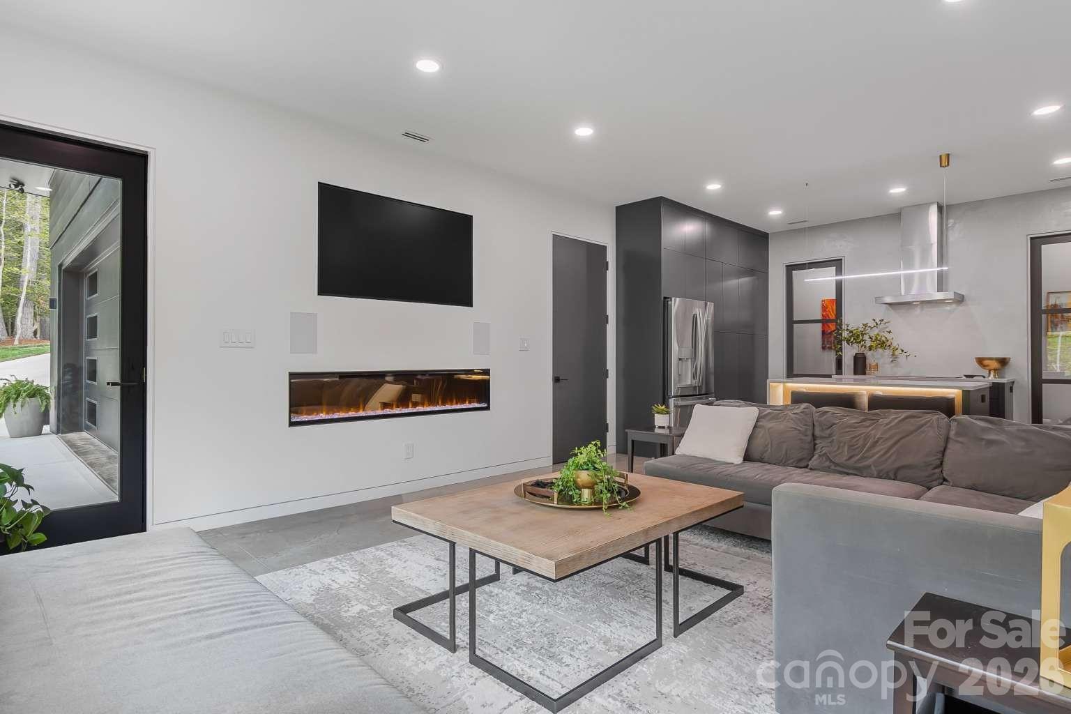 444 Starnes Circle Drive — Taylorsville