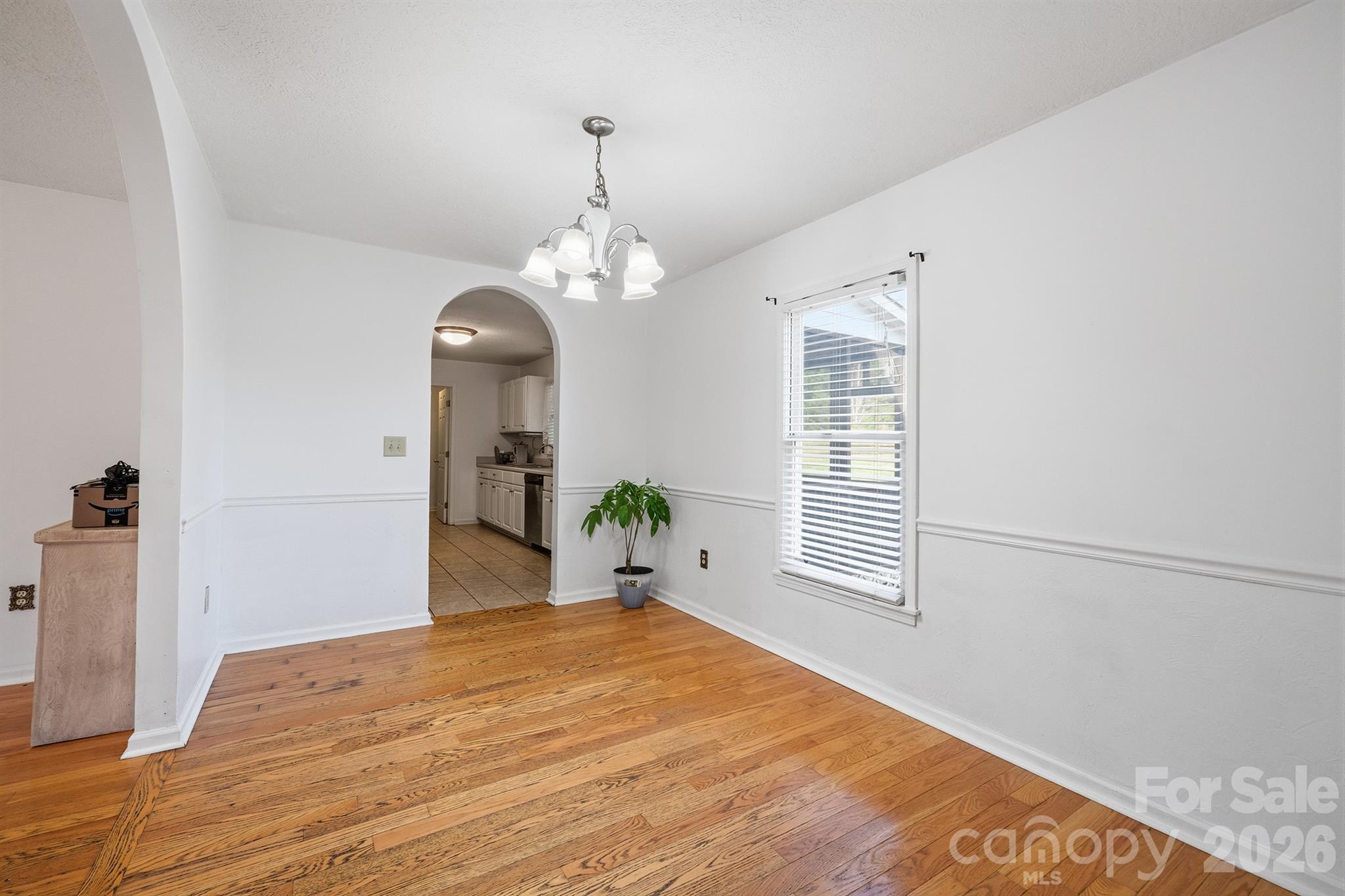 5406 Winding Oak Drive — Hickory
