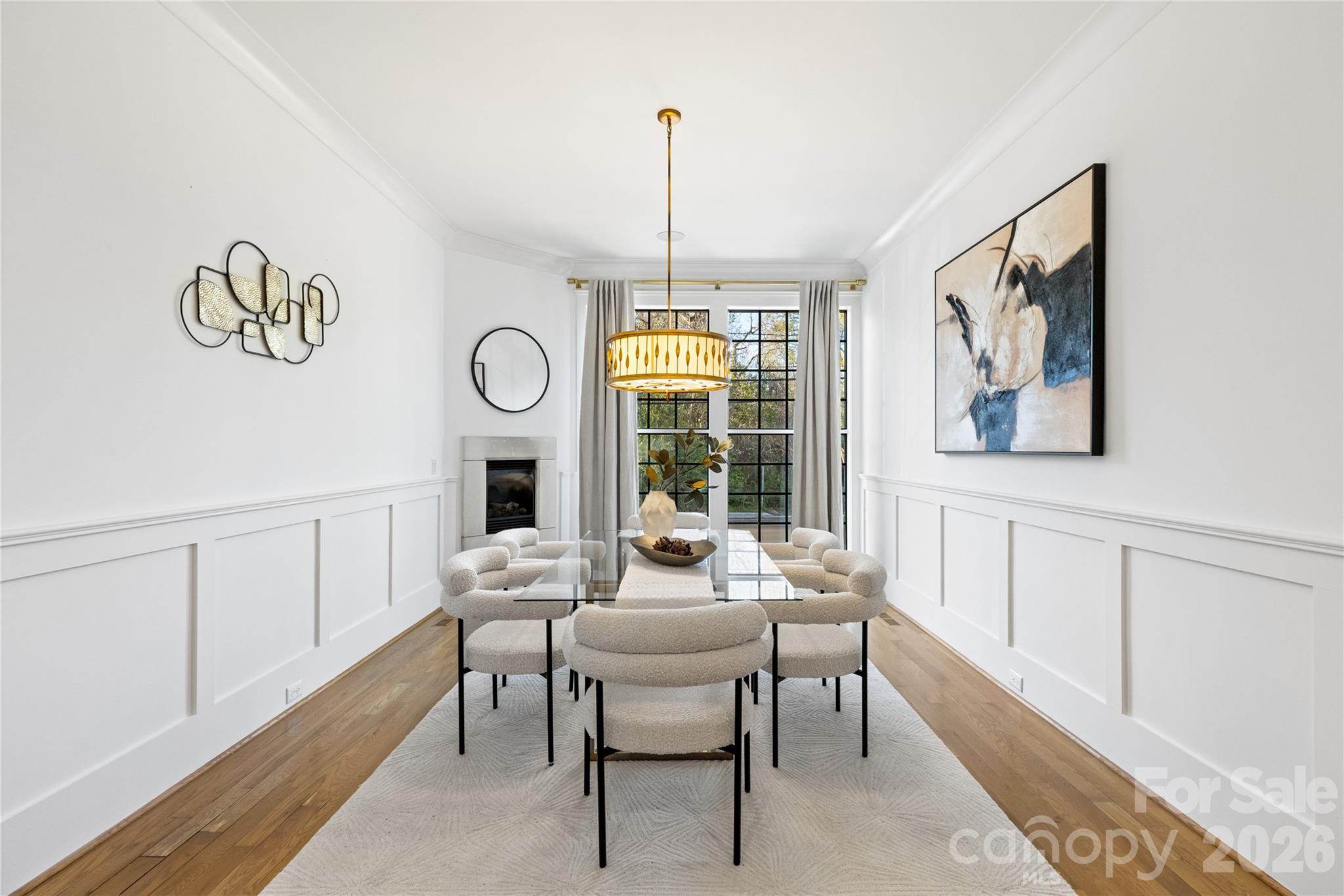 818 Ideal Way — Charlotte