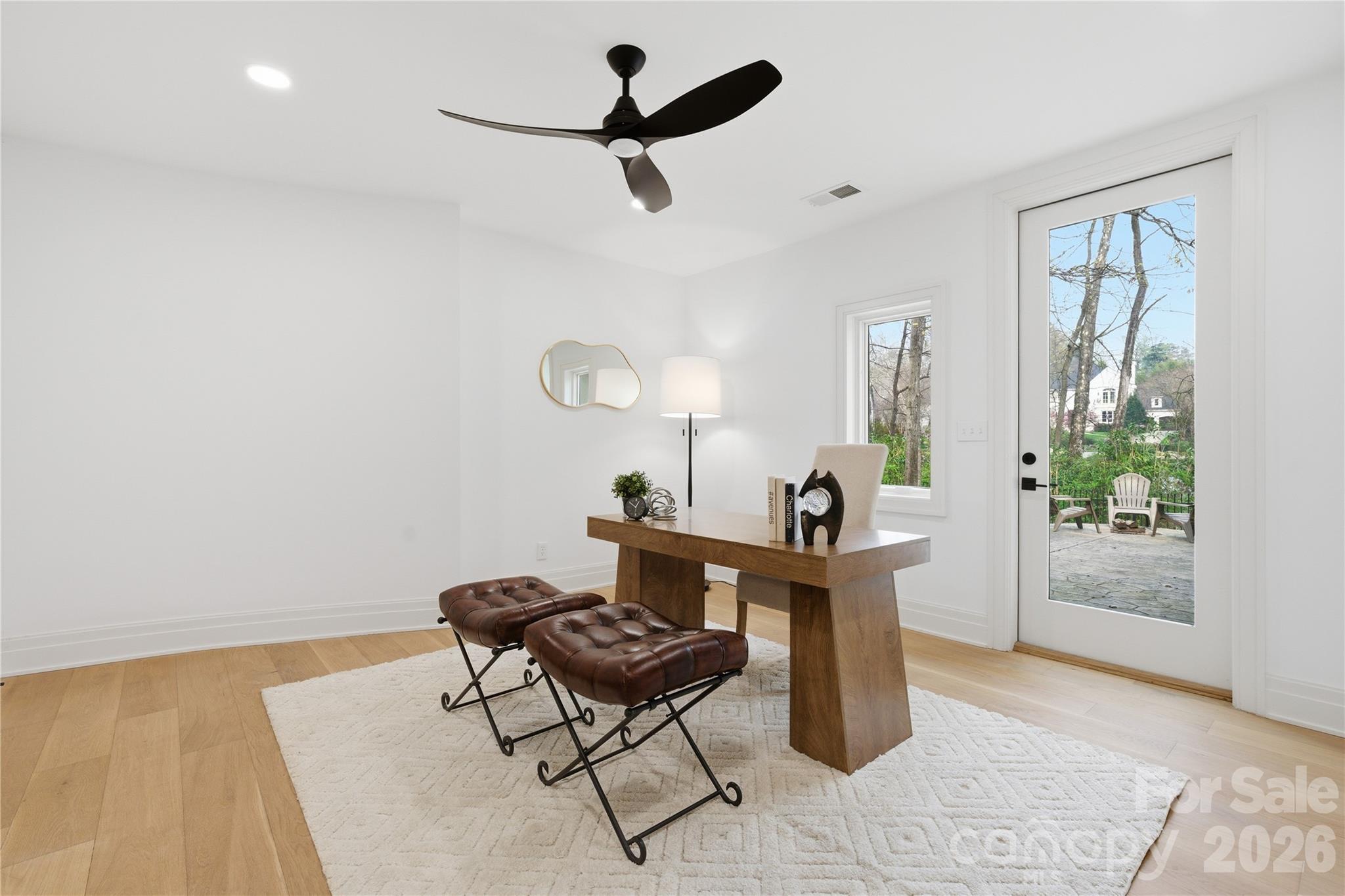 1417 S Wendover Road — Charlotte