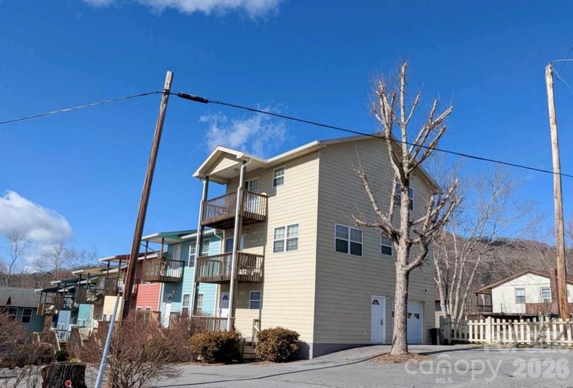 145 Lincoln Park Road #J — Burnsville