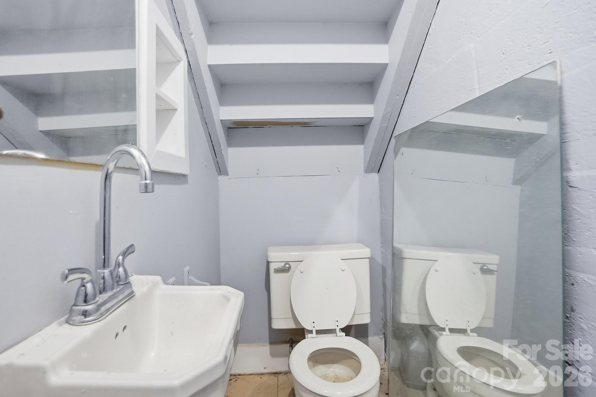 160 Glendale Avenue SE — Concord