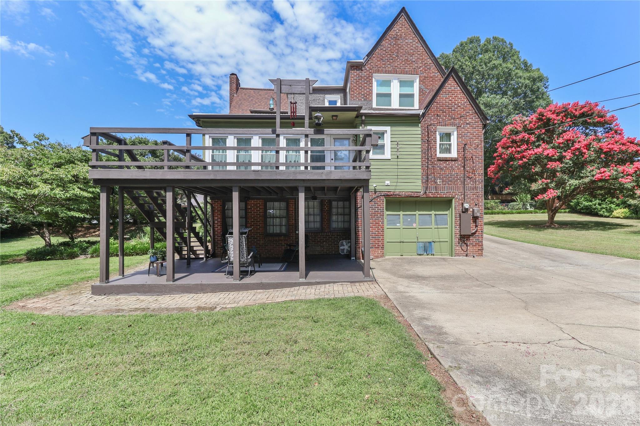 532 Margaret Drive — Statesville