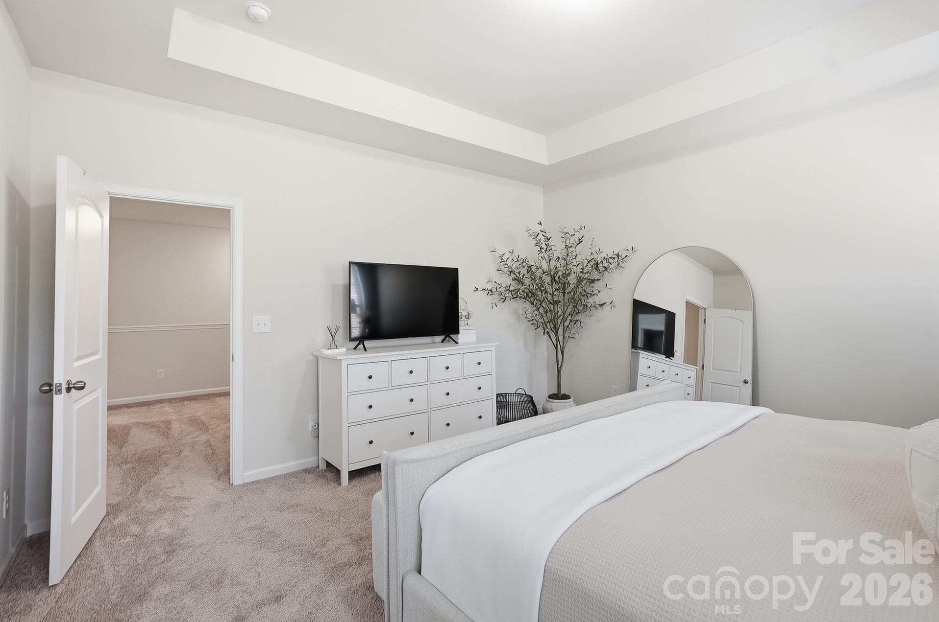 3039 Glenn Hope Way — Matthews
