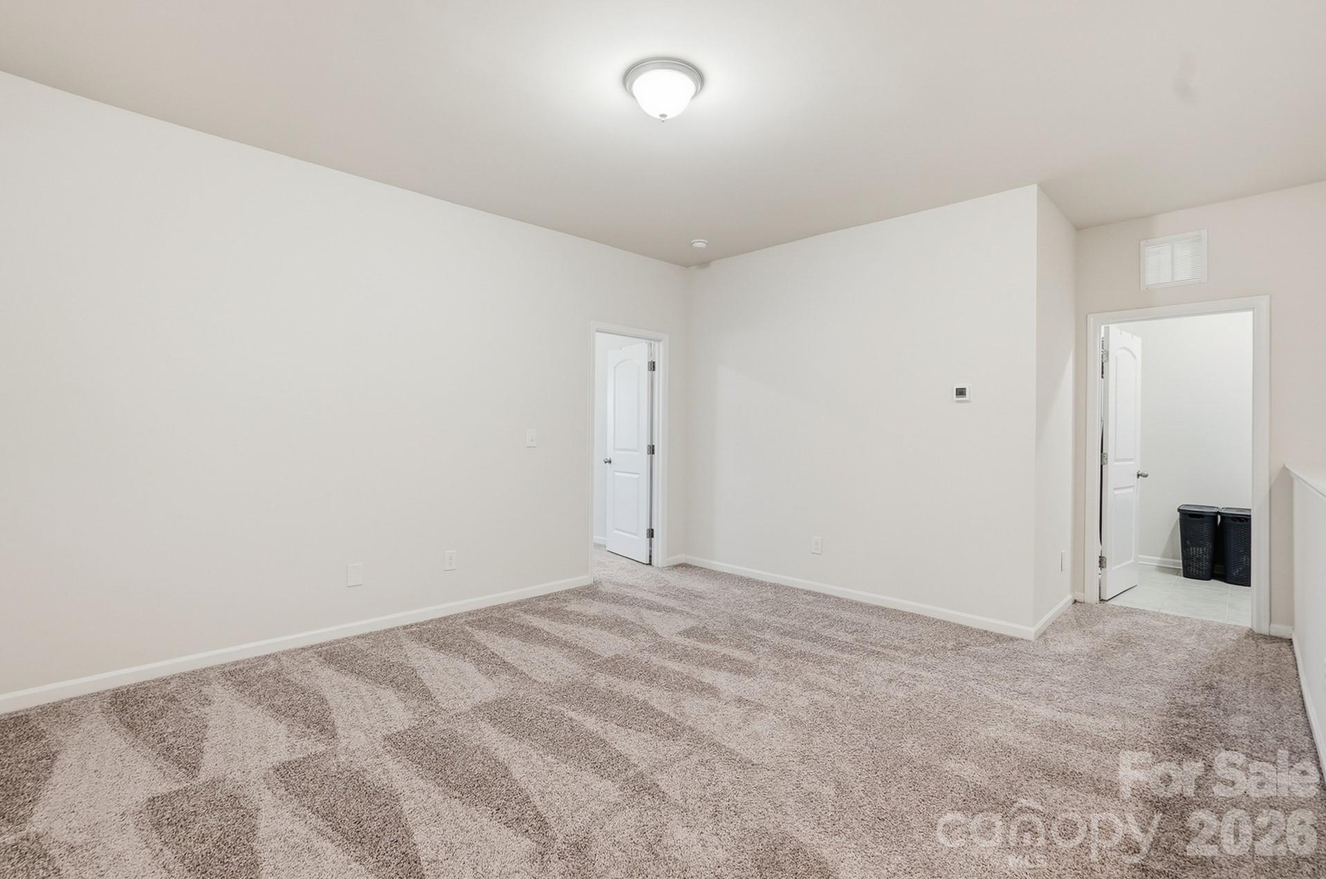 3039 Glenn Hope Way — Matthews