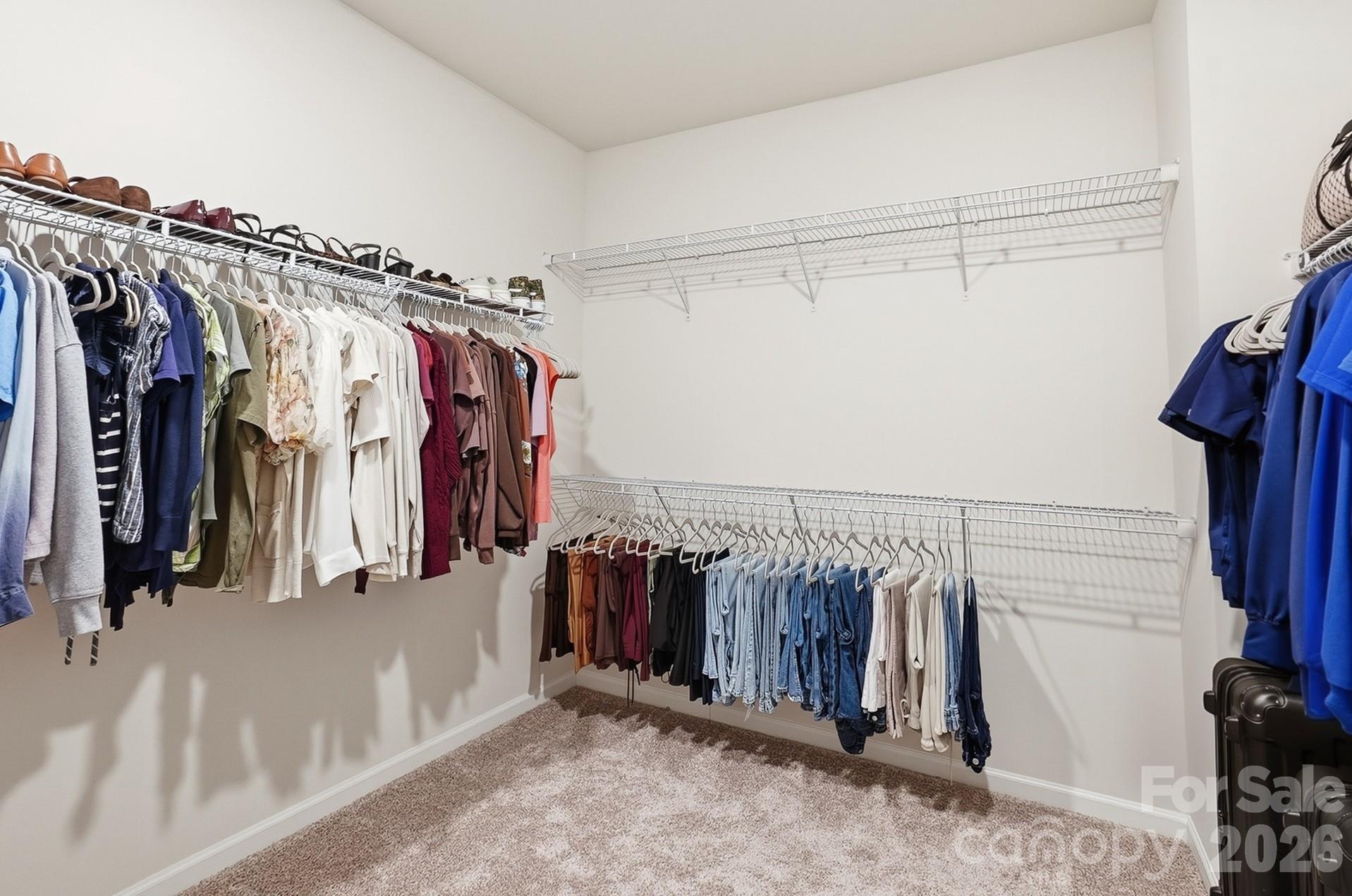 3039 Glenn Hope Way — Matthews