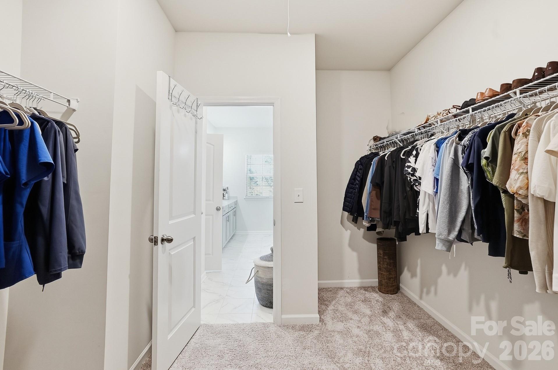 3039 Glenn Hope Way — Matthews