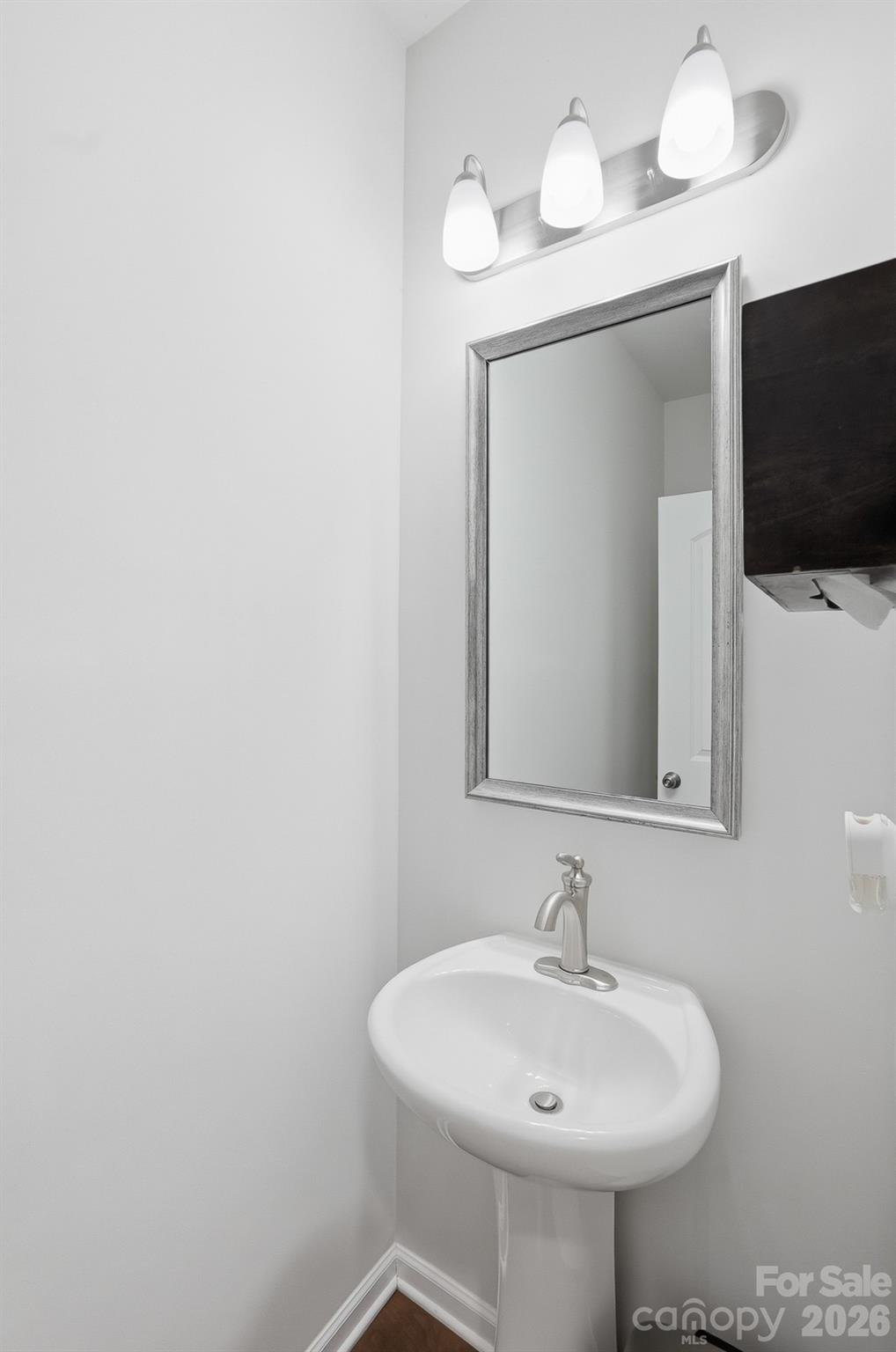 3039 Glenn Hope Way — Matthews