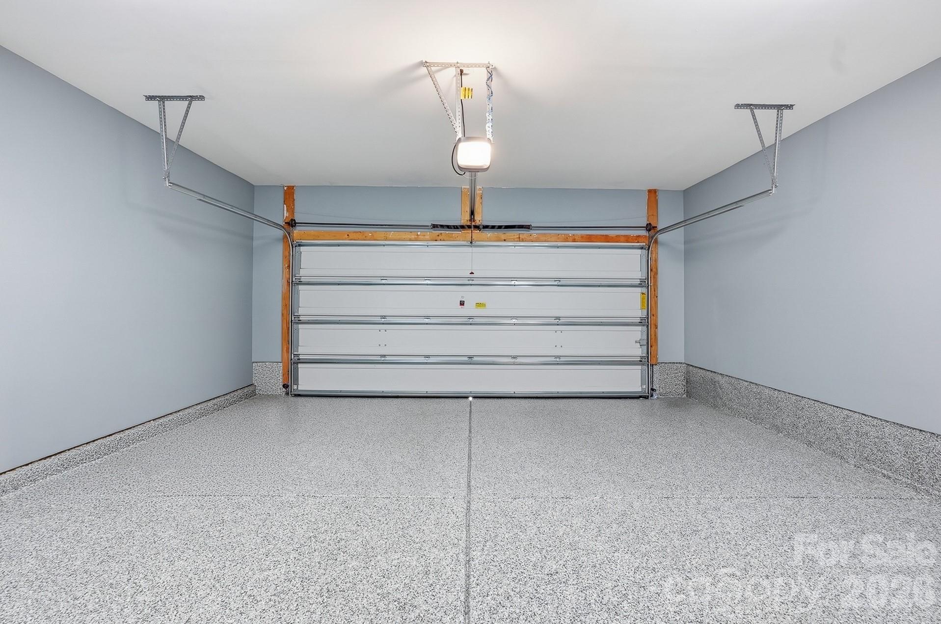 3039 Glenn Hope Way — Matthews