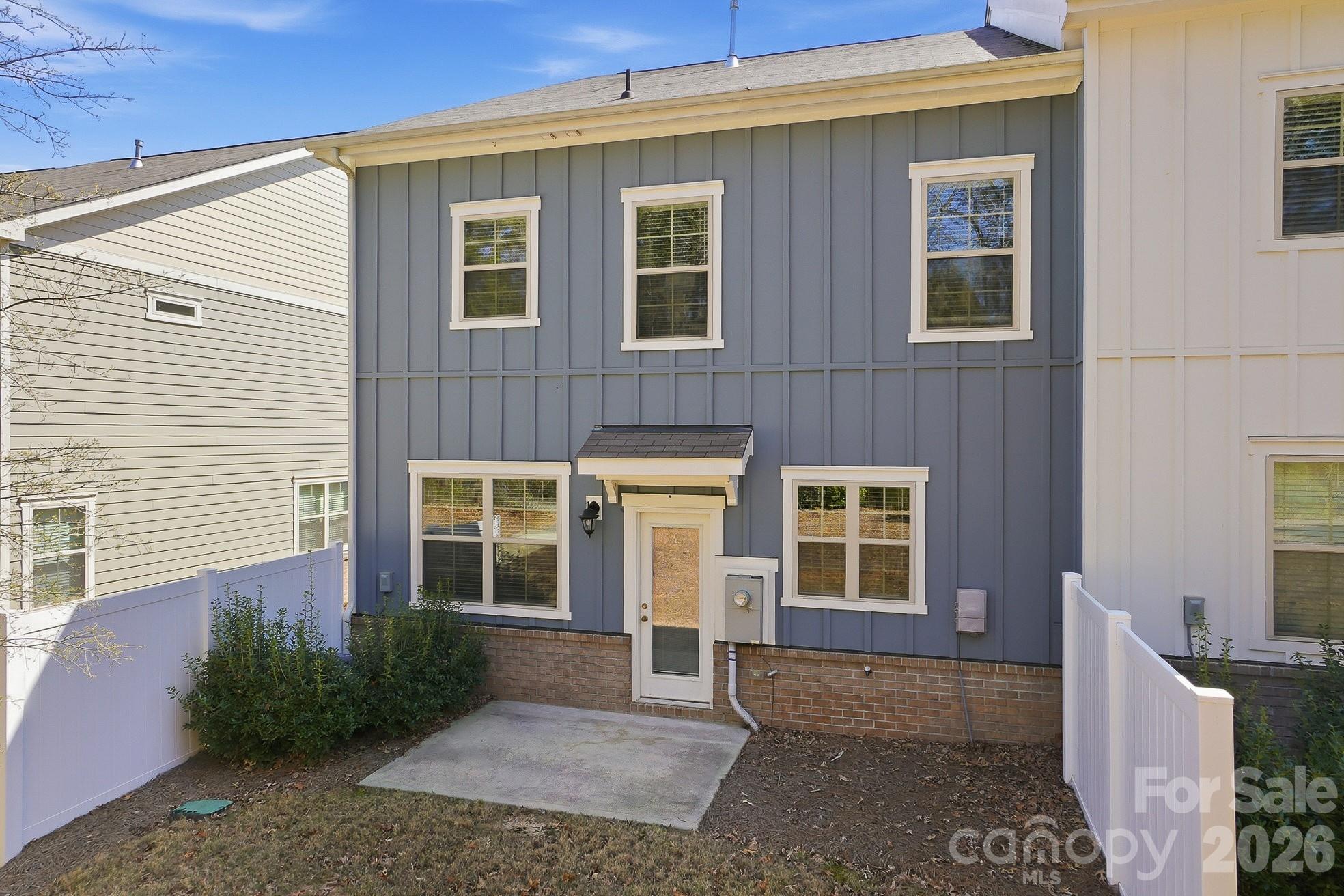 3039 Glenn Hope Way — Matthews