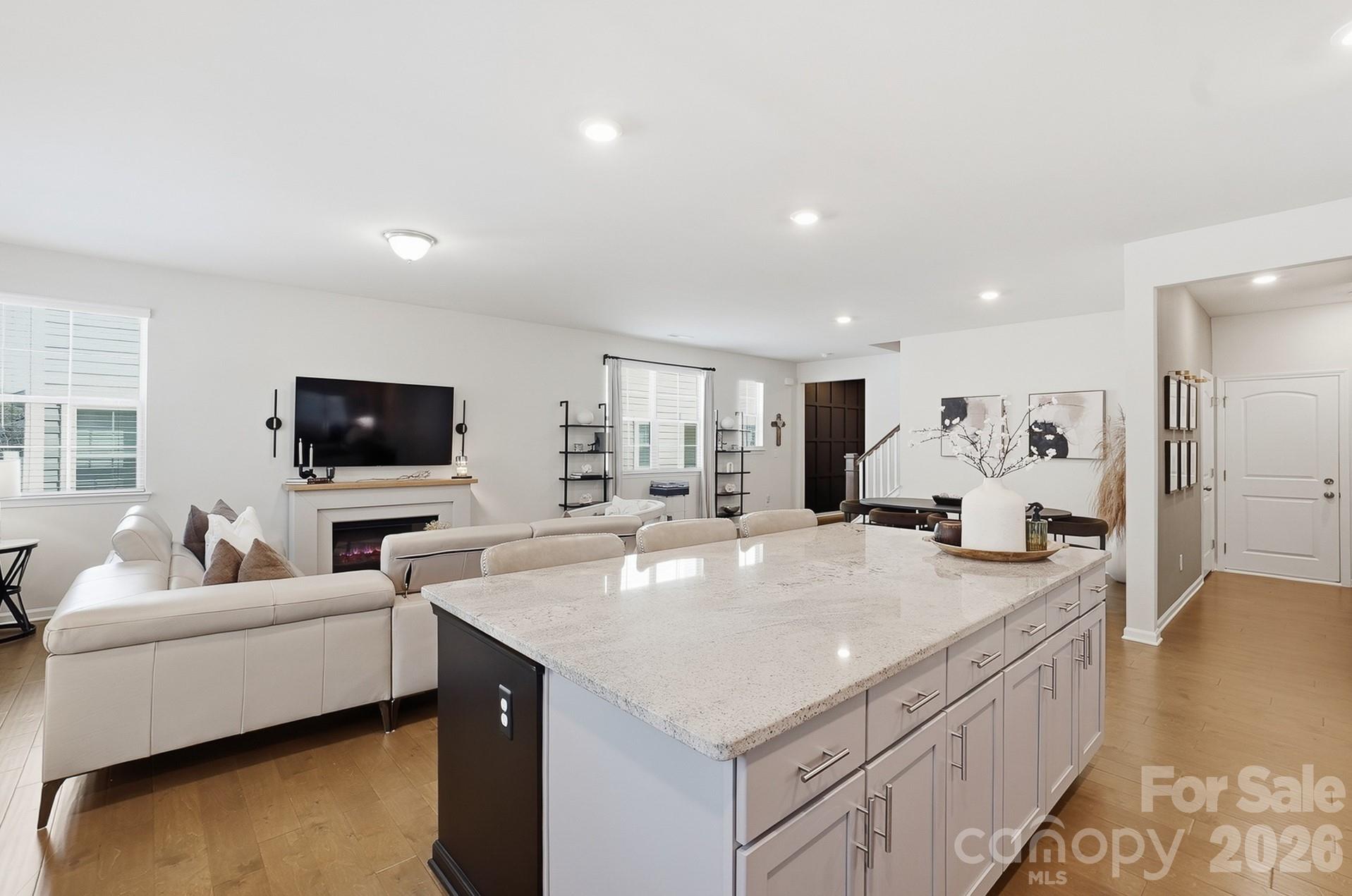 3039 Glenn Hope Way — Matthews