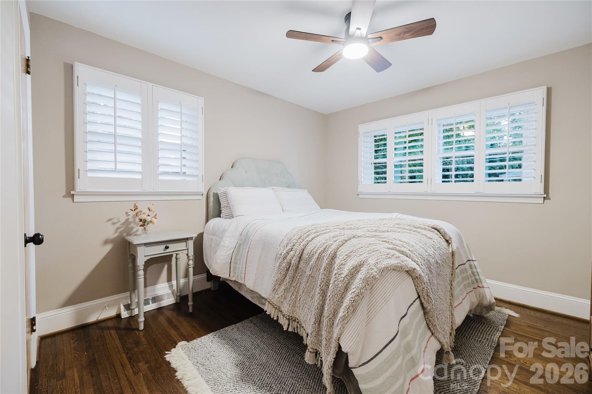 4920 Raymond Place — Charlotte