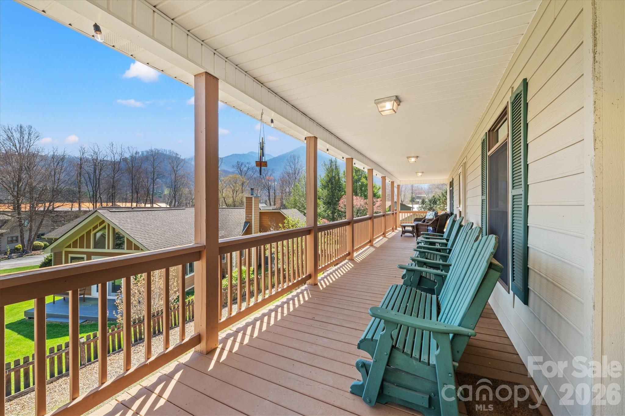 60 Rolling Lane — Maggie Valley