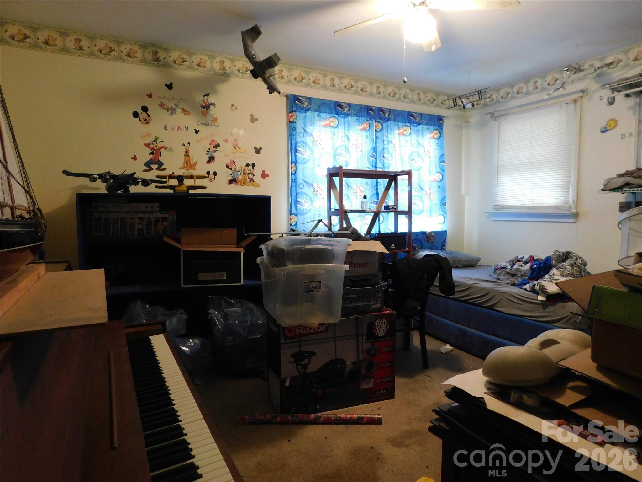 124 Jeff Street — Hendersonville