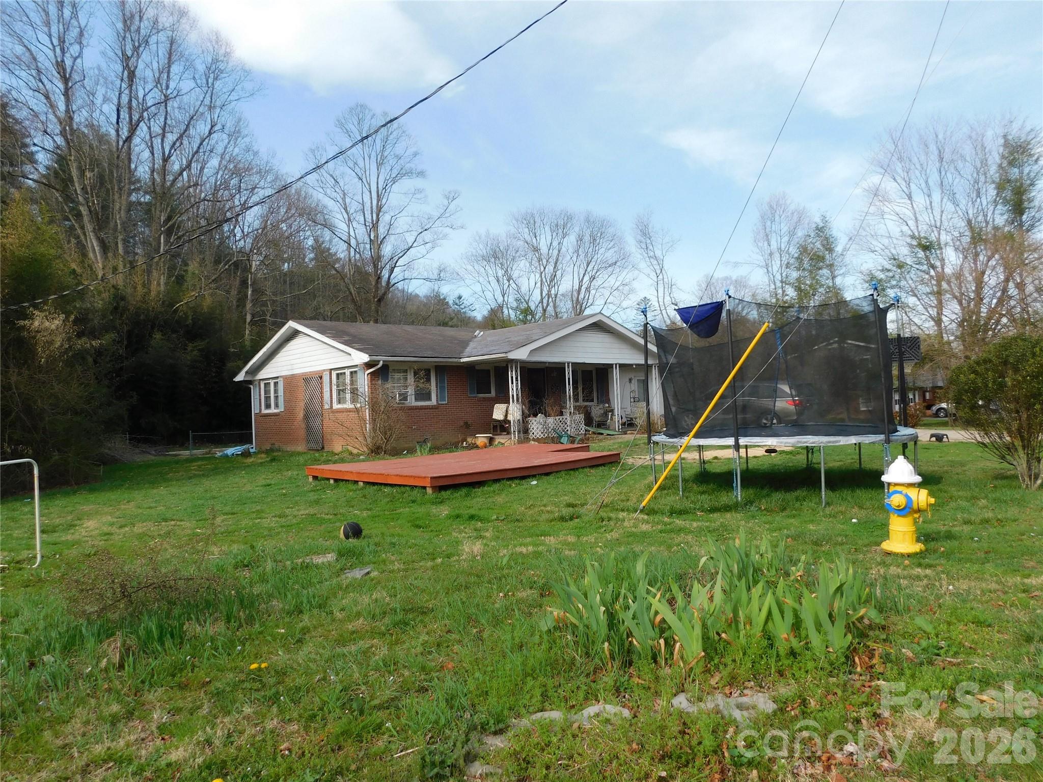 124 Jeff Street — Hendersonville