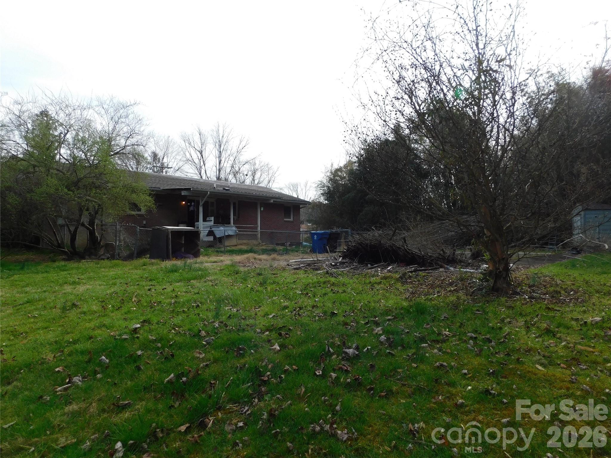 124 Jeff Street — Hendersonville