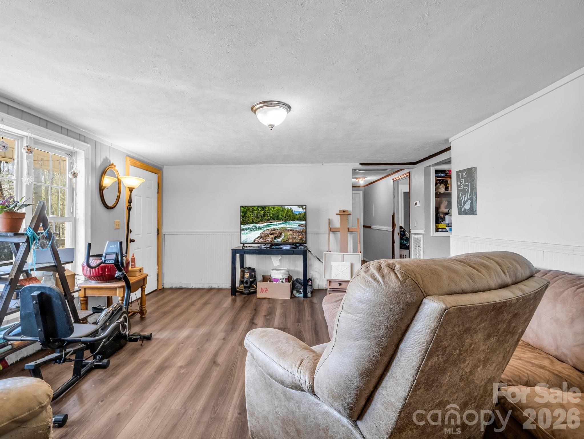 140 Fire Tower Road — Mill Spring