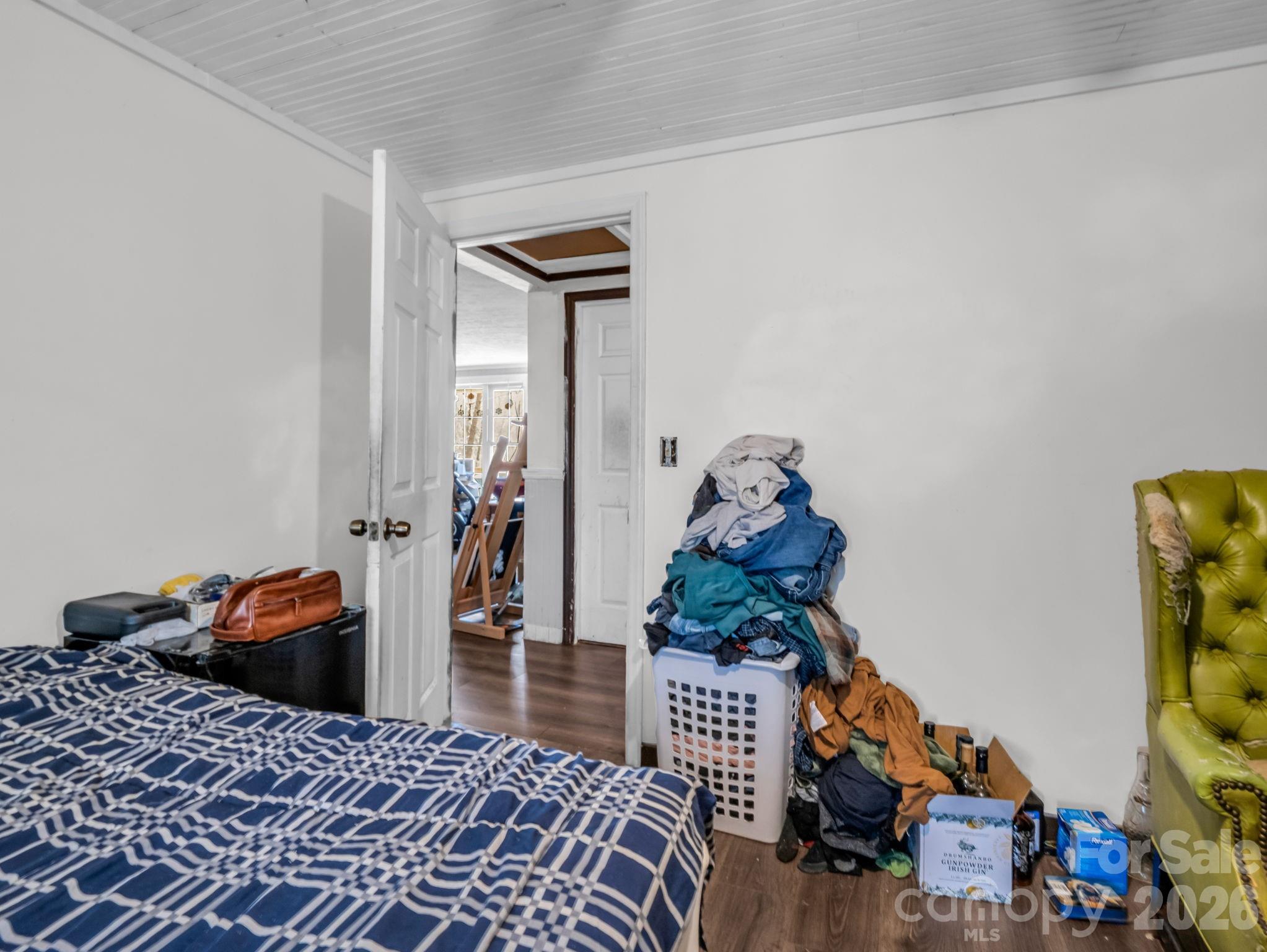 140 Fire Tower Road — Mill Spring