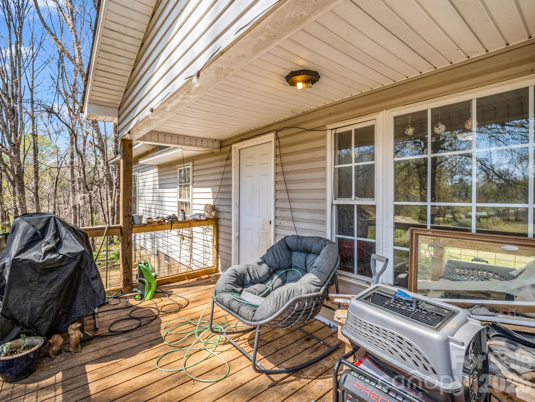 140 Fire Tower Road — Mill Spring