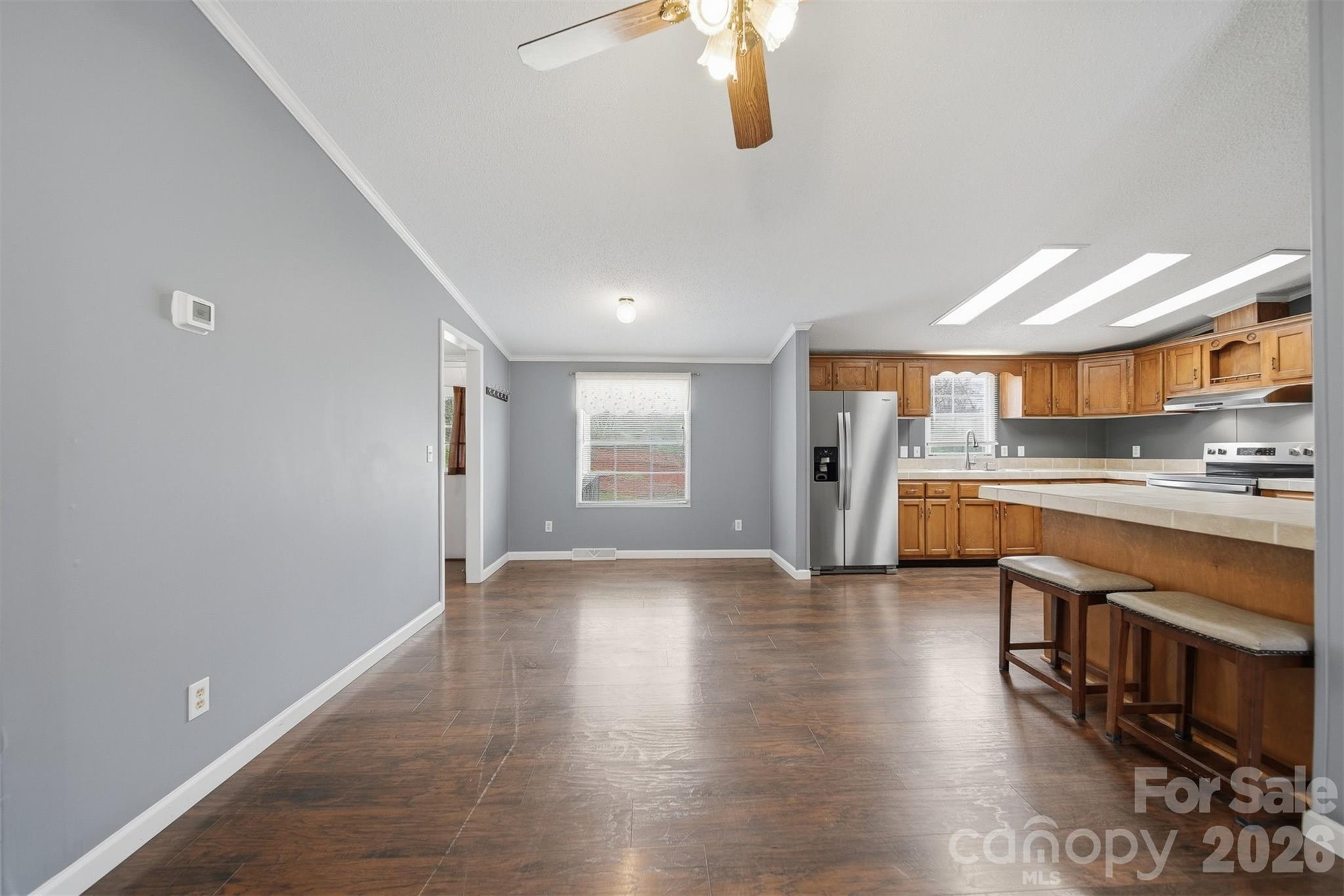 315 W Mcdowell Street — Morganton