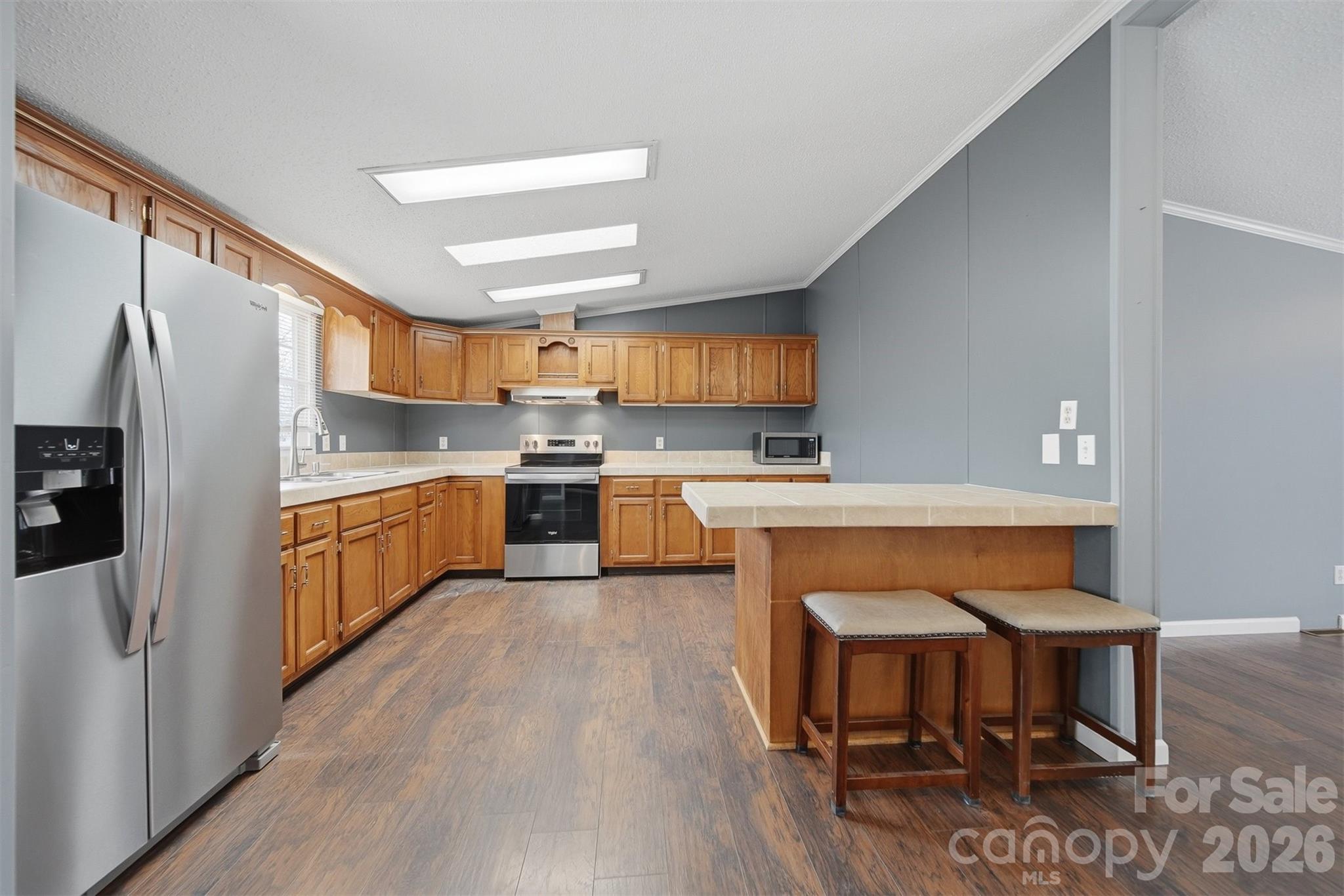 315 W Mcdowell Street — Morganton