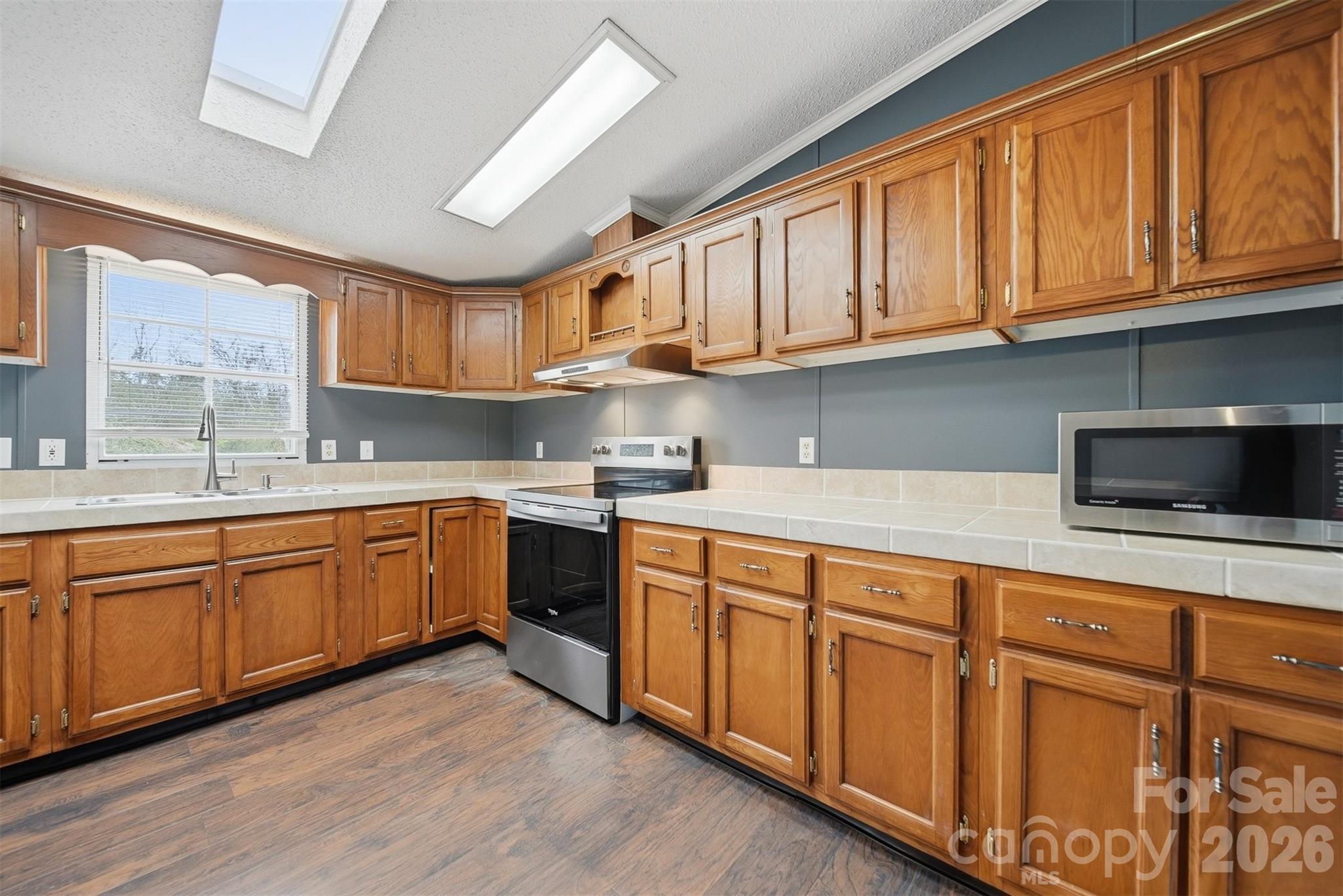 315 W Mcdowell Street — Morganton