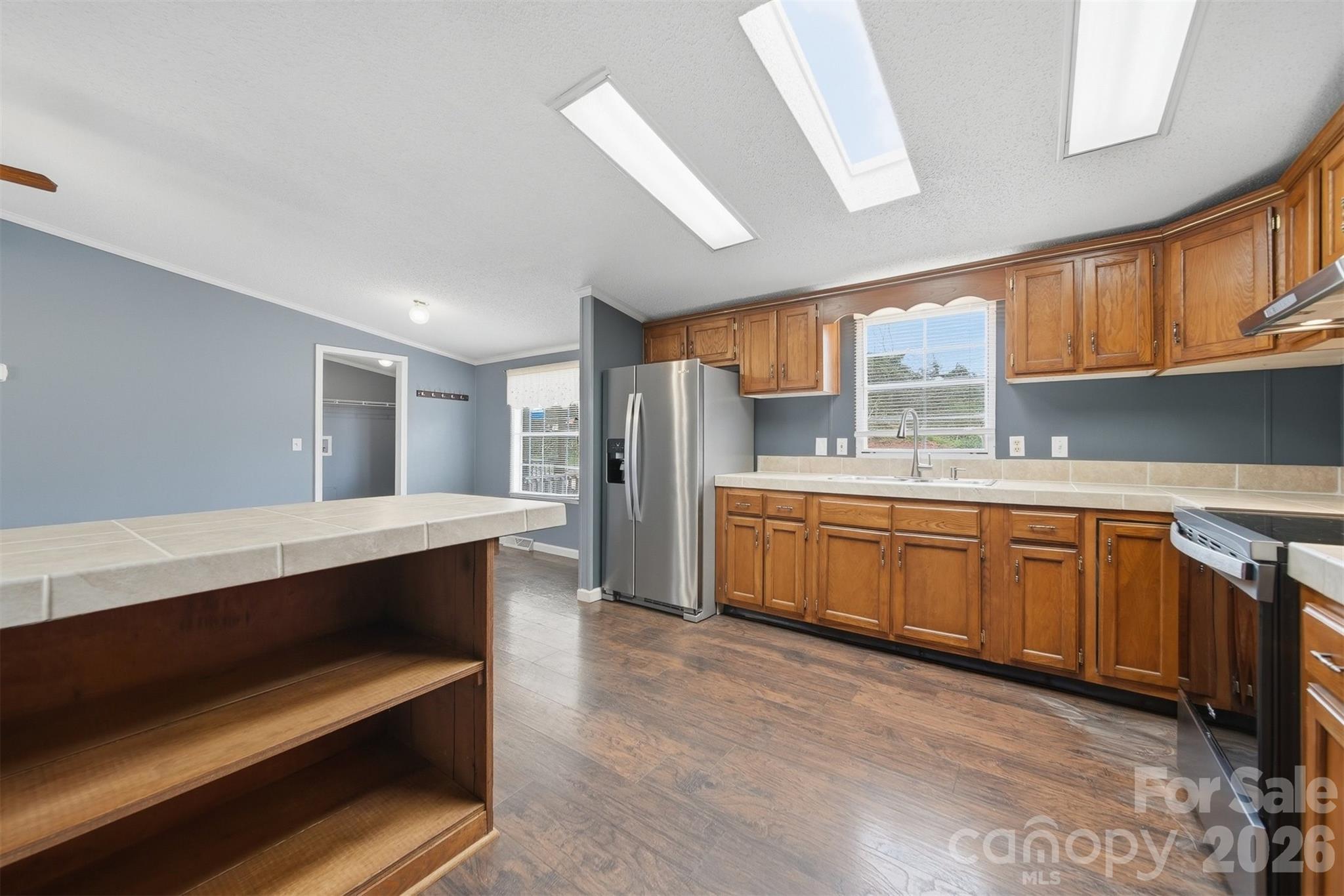 315 W Mcdowell Street — Morganton