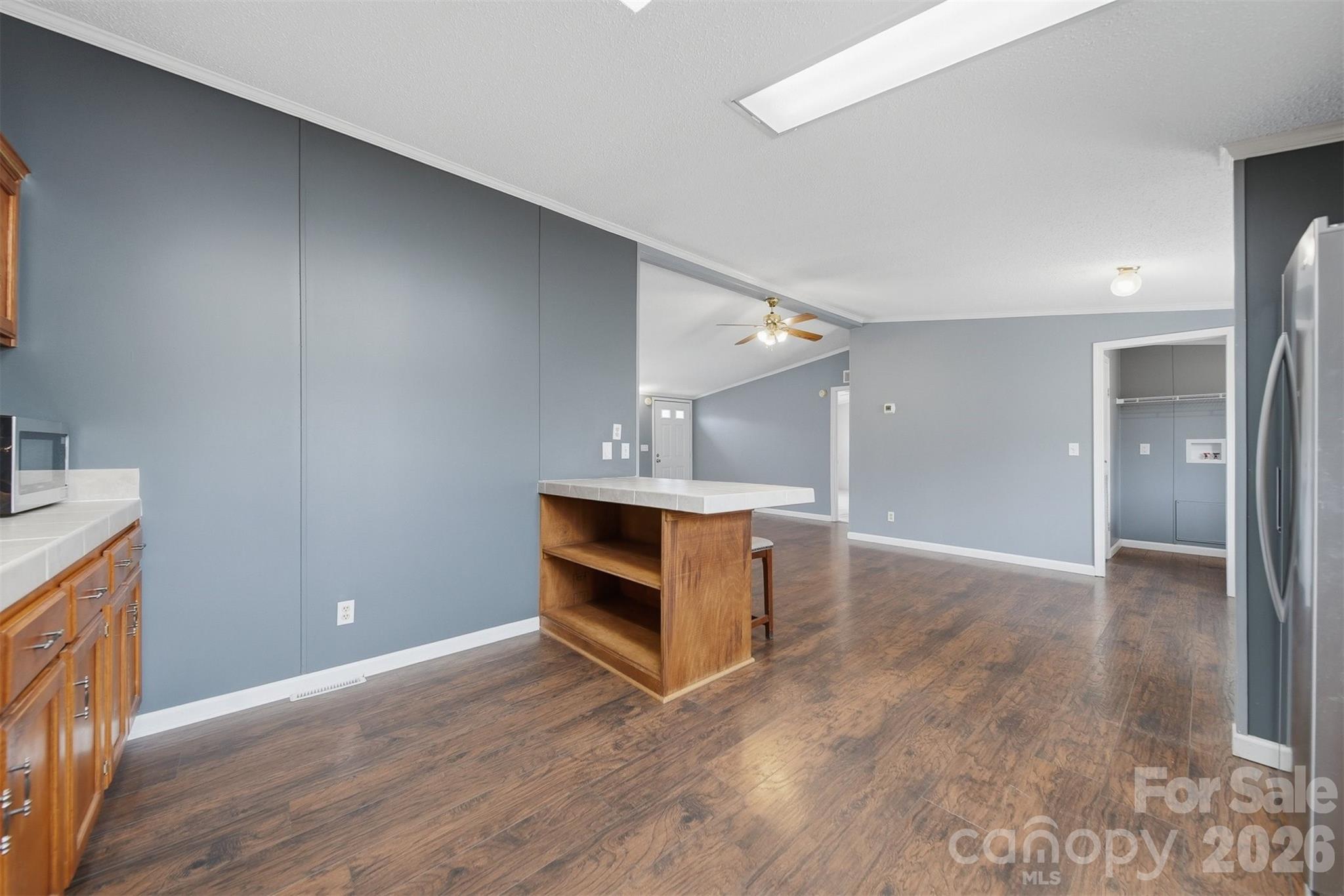 315 W Mcdowell Street — Morganton